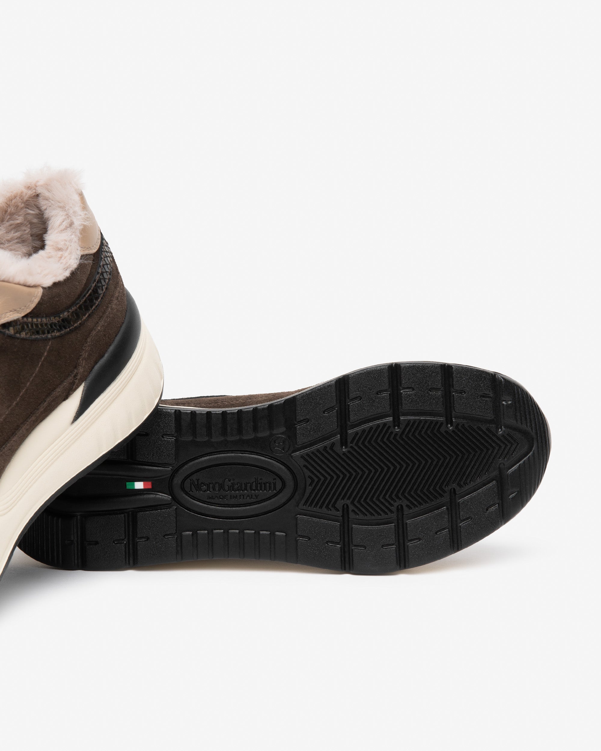 NeroGiardini Sneakers Femme Sneakers Daim Cuir Hiver