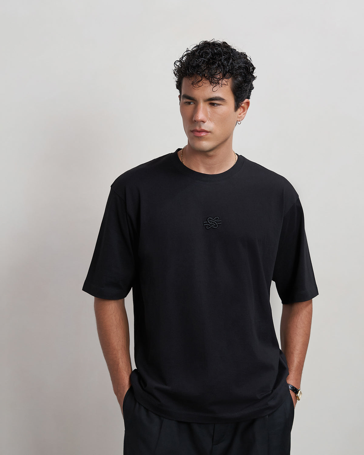 Filling Pieces Boxy Embroidered t-shirt noir coton