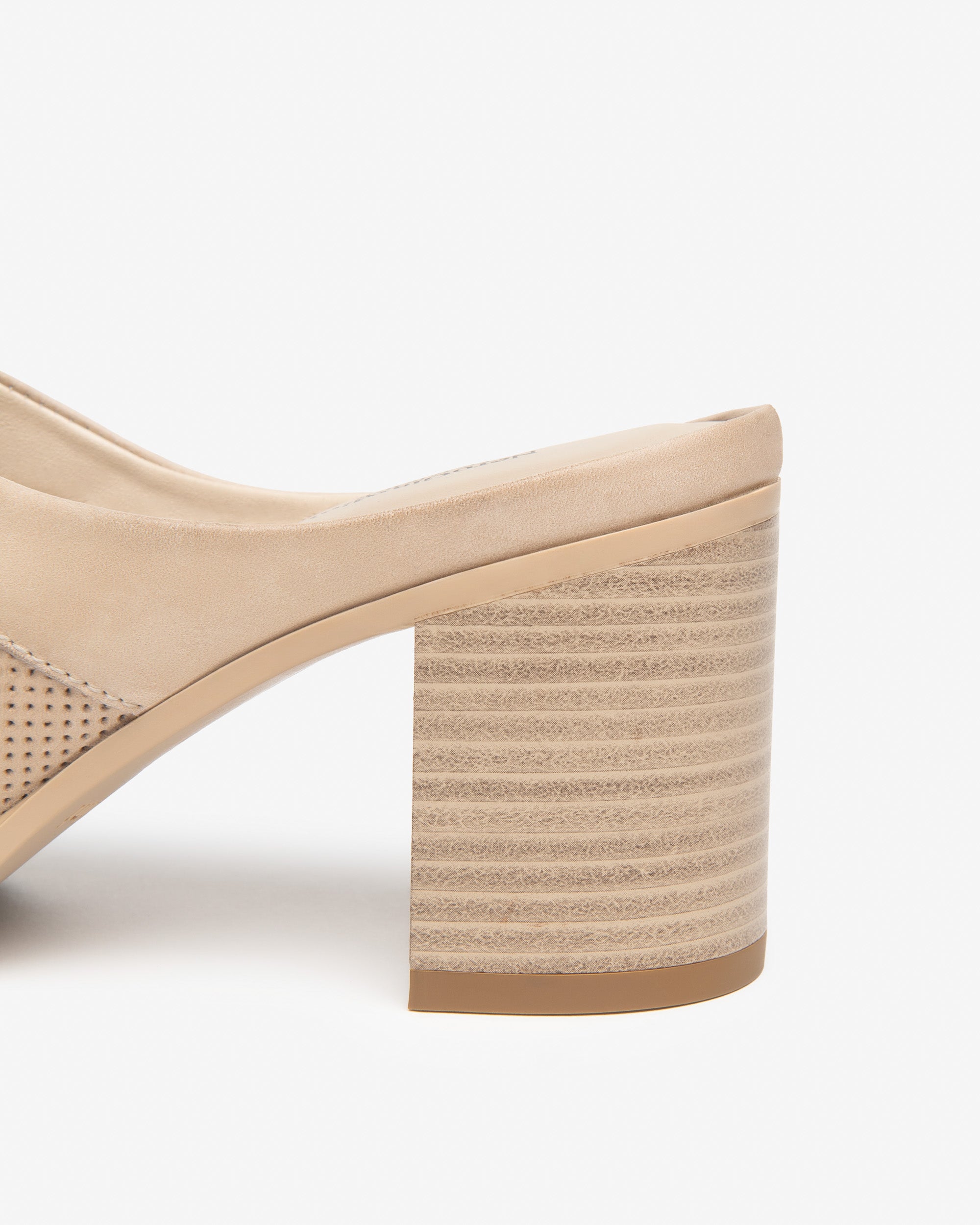 NeroGiardini Mules Femme en Cuir mules été confort
