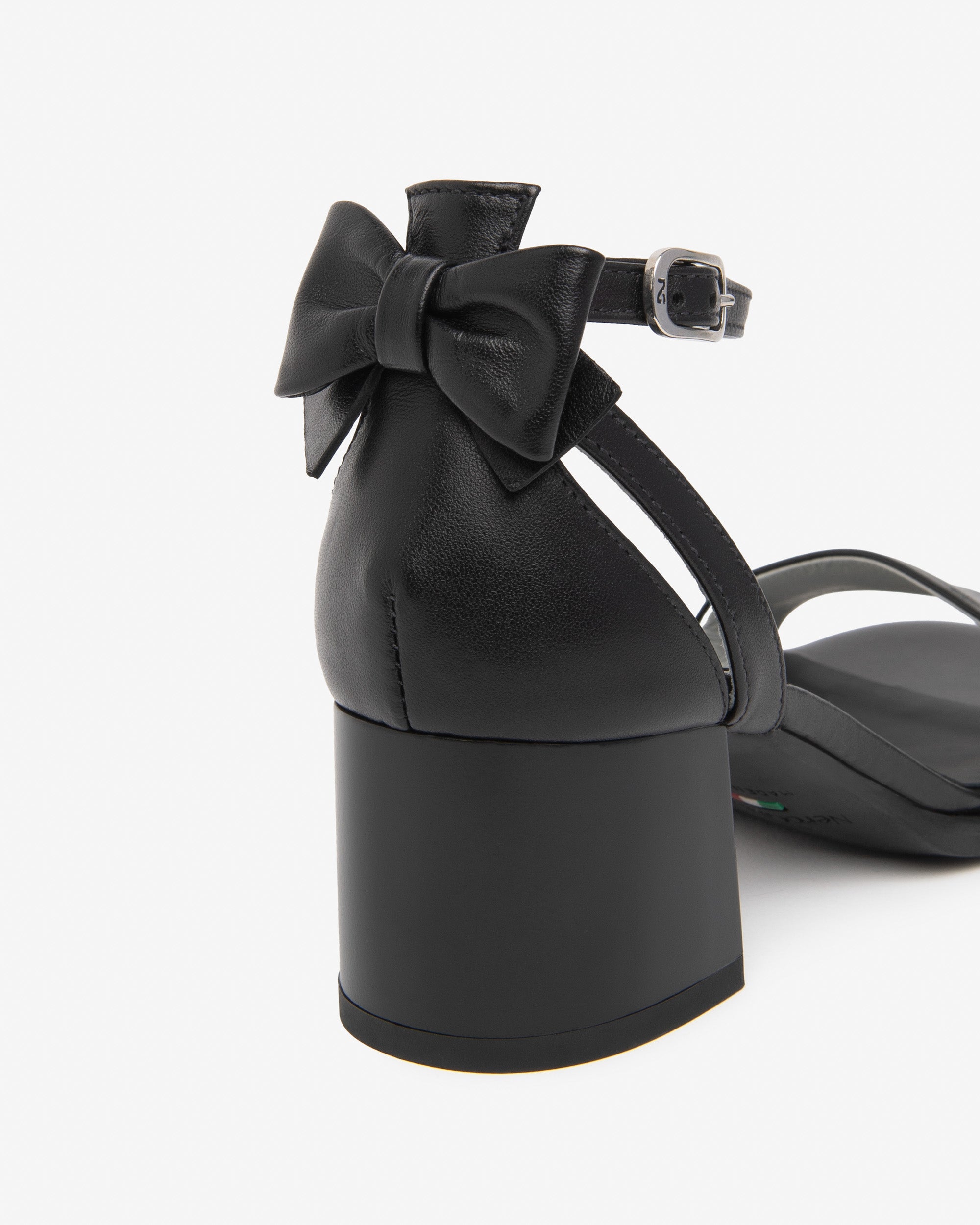 NeroGiardini Sandales Femme Cuir 35-41 Été