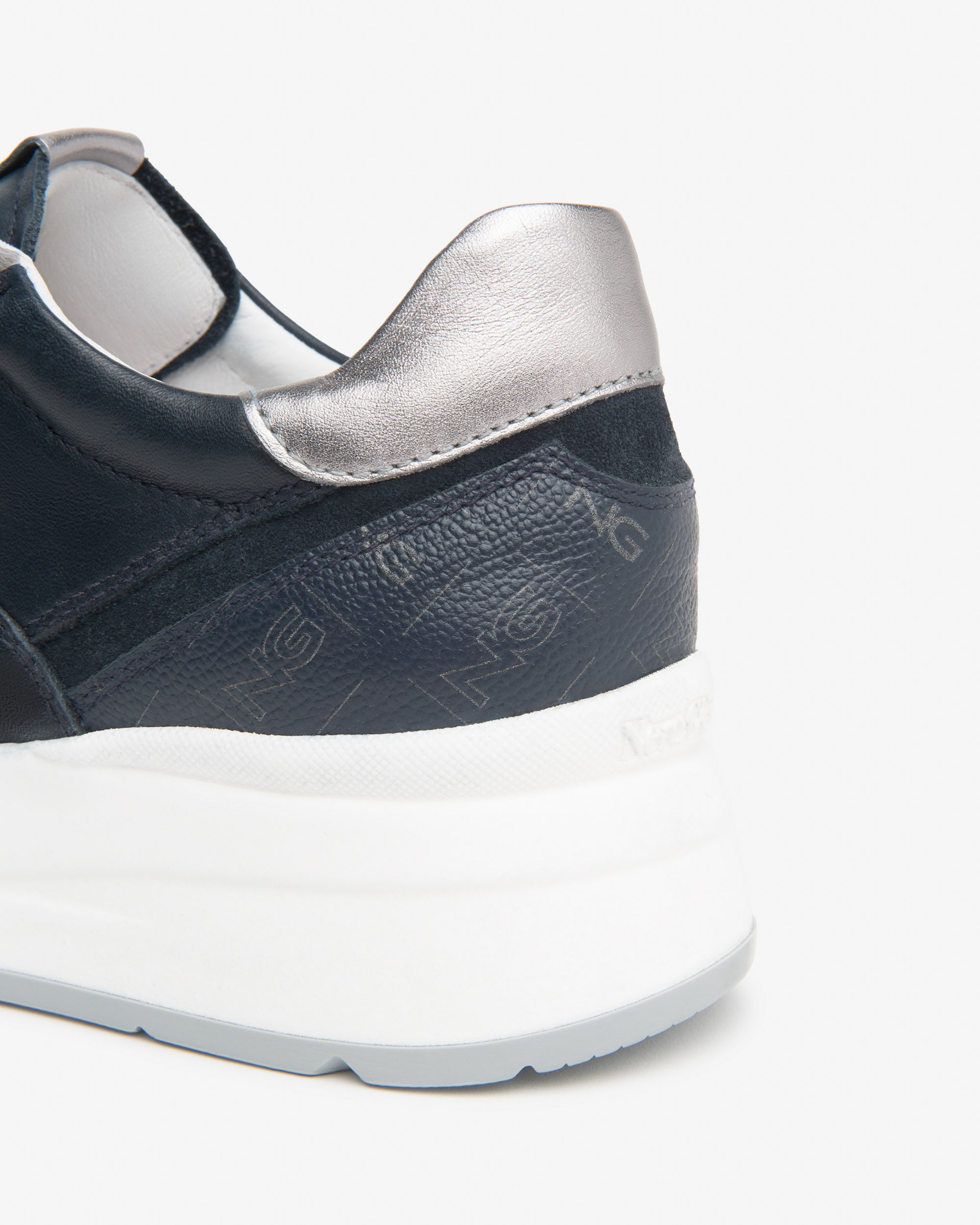 NeroGiardini Sneakers Baskets Femme Cuir Technique Confort
