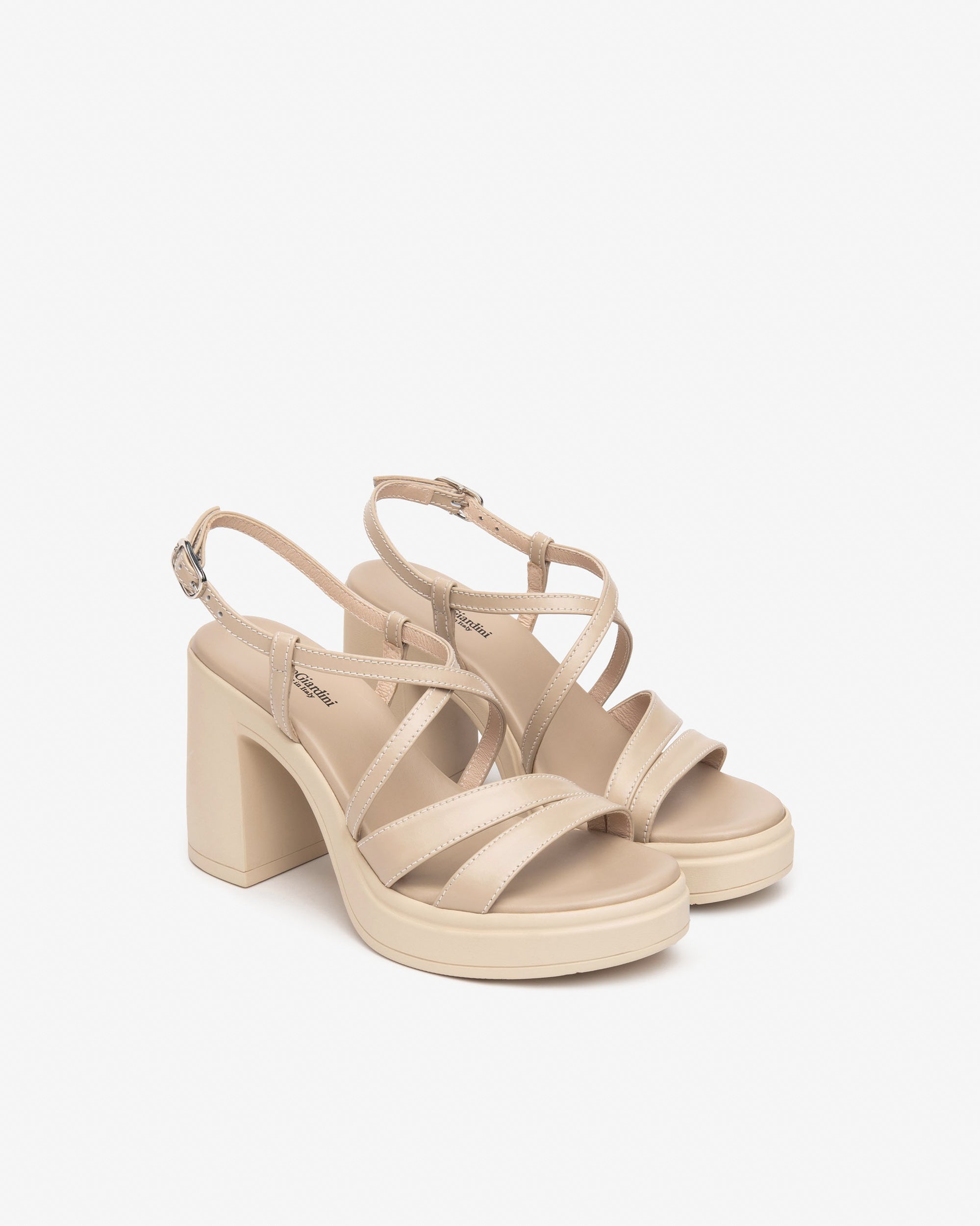 NeroGiardini Sandales Femme Cuir Confort Été