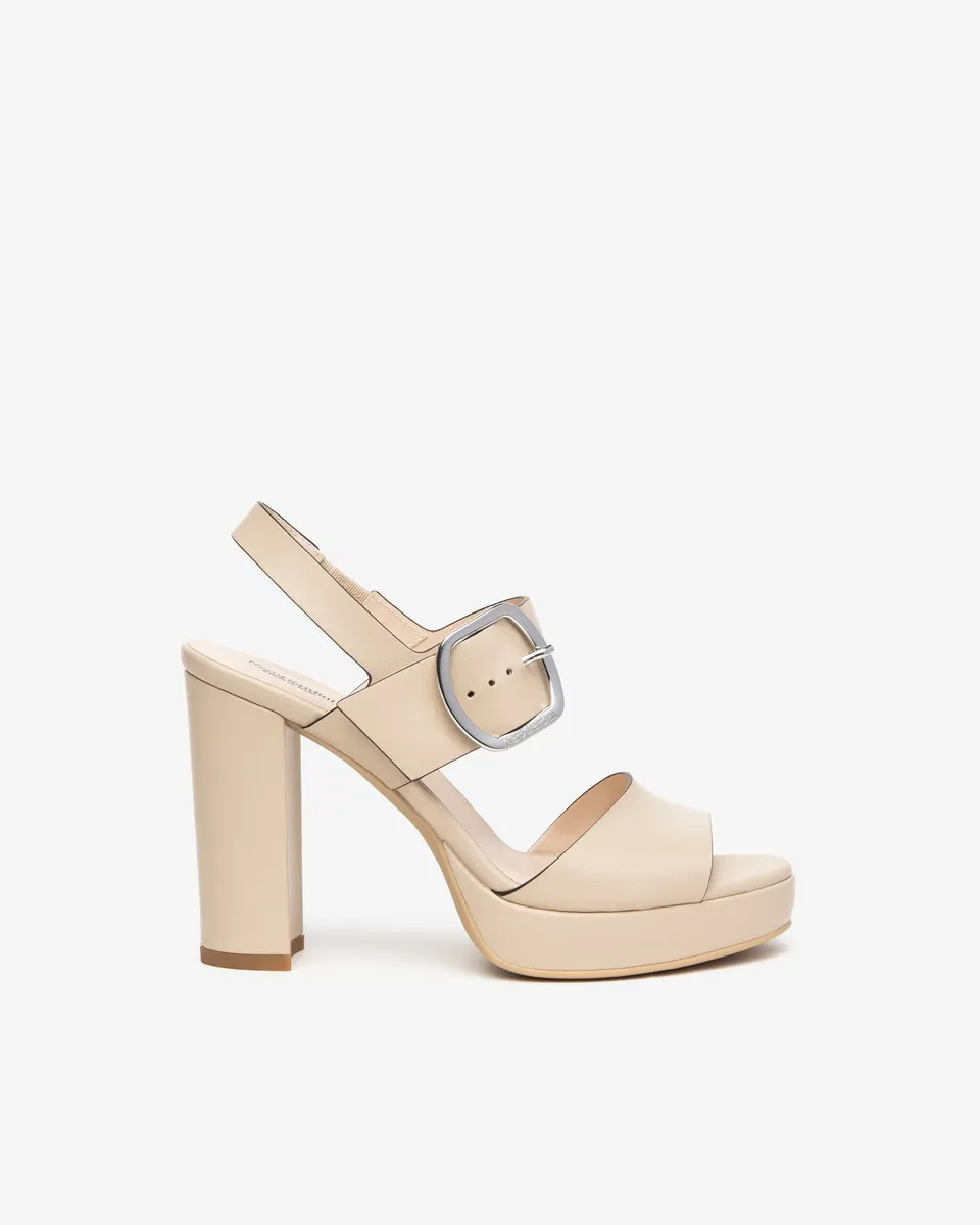 NeroGiardini Sandales Femme en Cuir Été