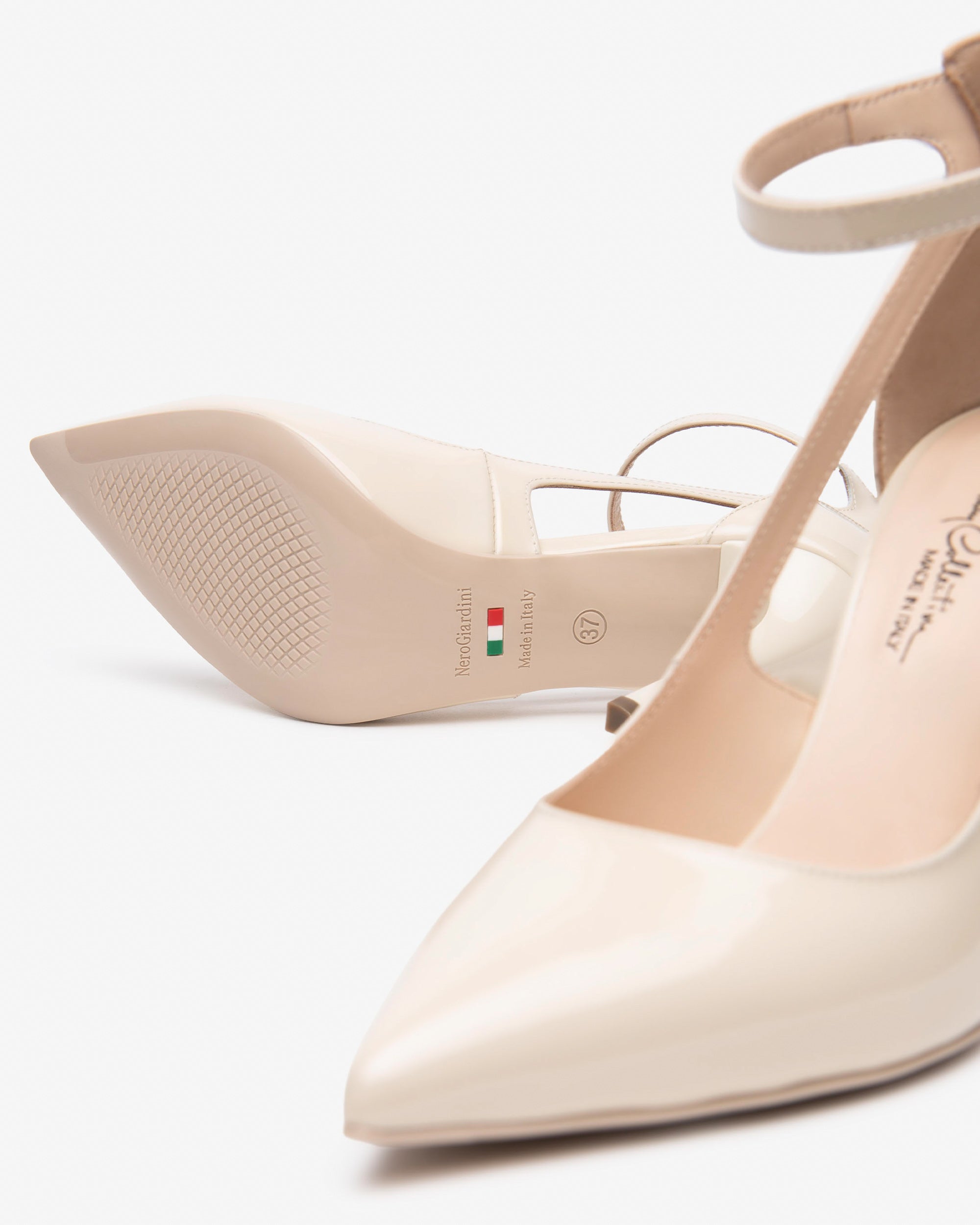 NeroGiardini Escarpins Femme en Vernis Cérémonie