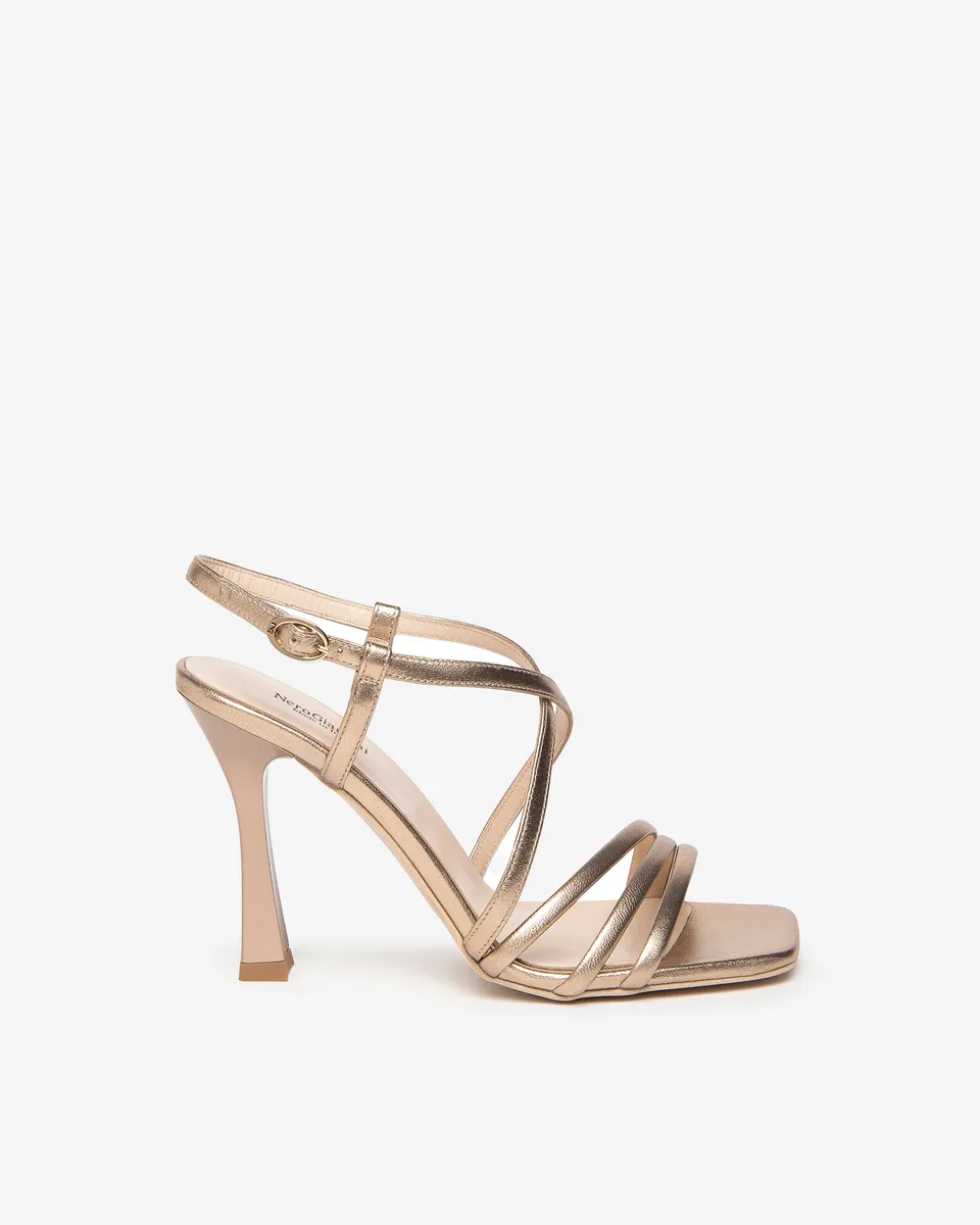 Nerogiardini Sandales Femme Cuir Fabriqué Italie