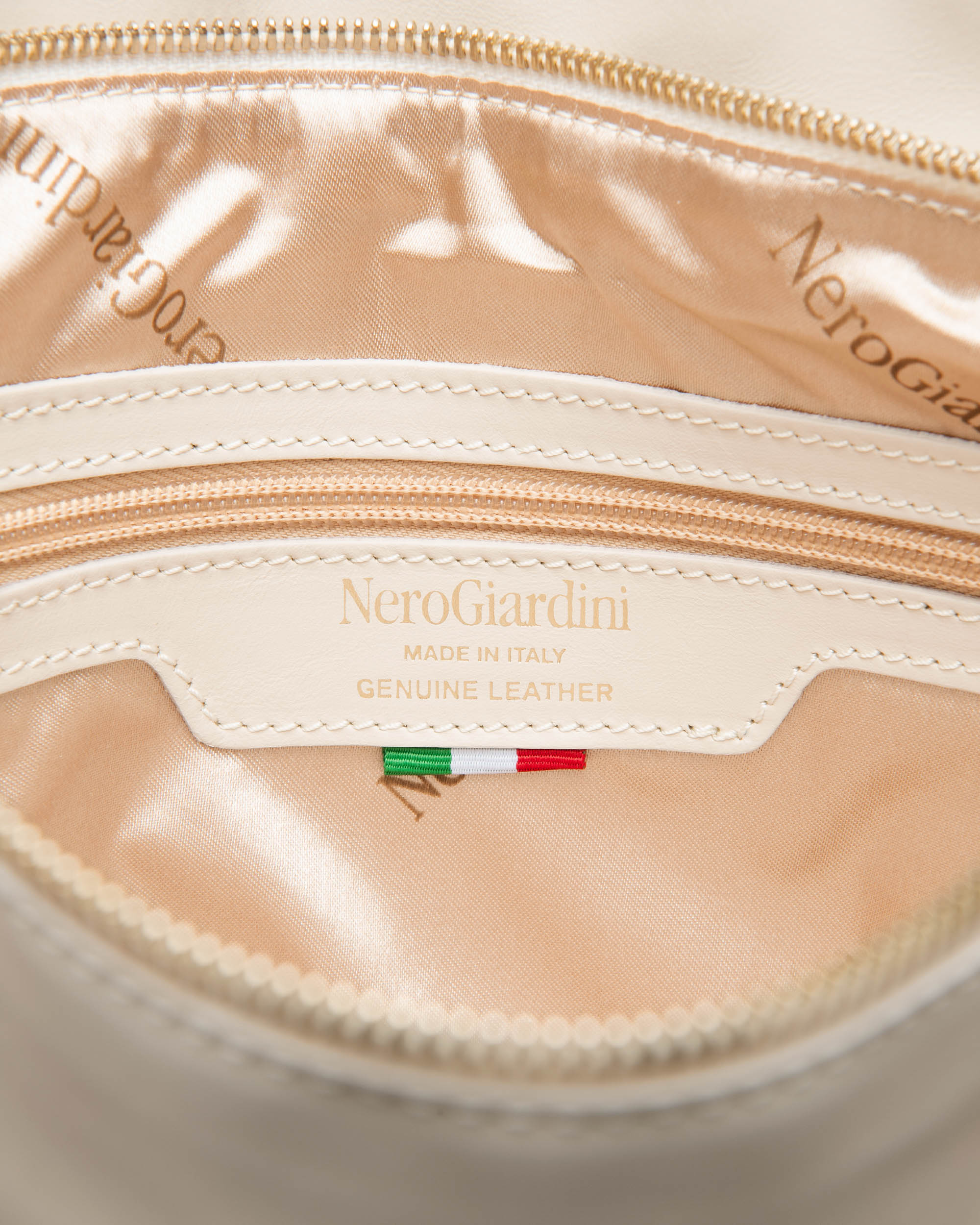 NeroGiardini Sacs besace cuir femme hobo