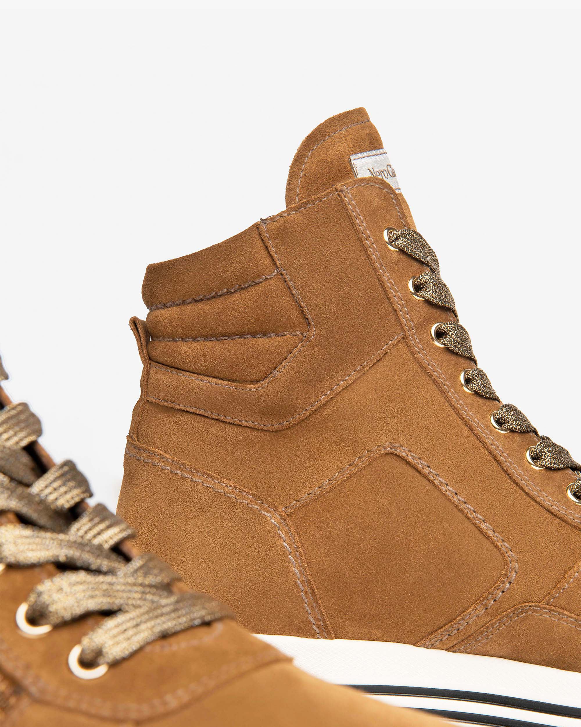 NeroGiardini Sneakers Montantes Femme Cuir Velours DryGo