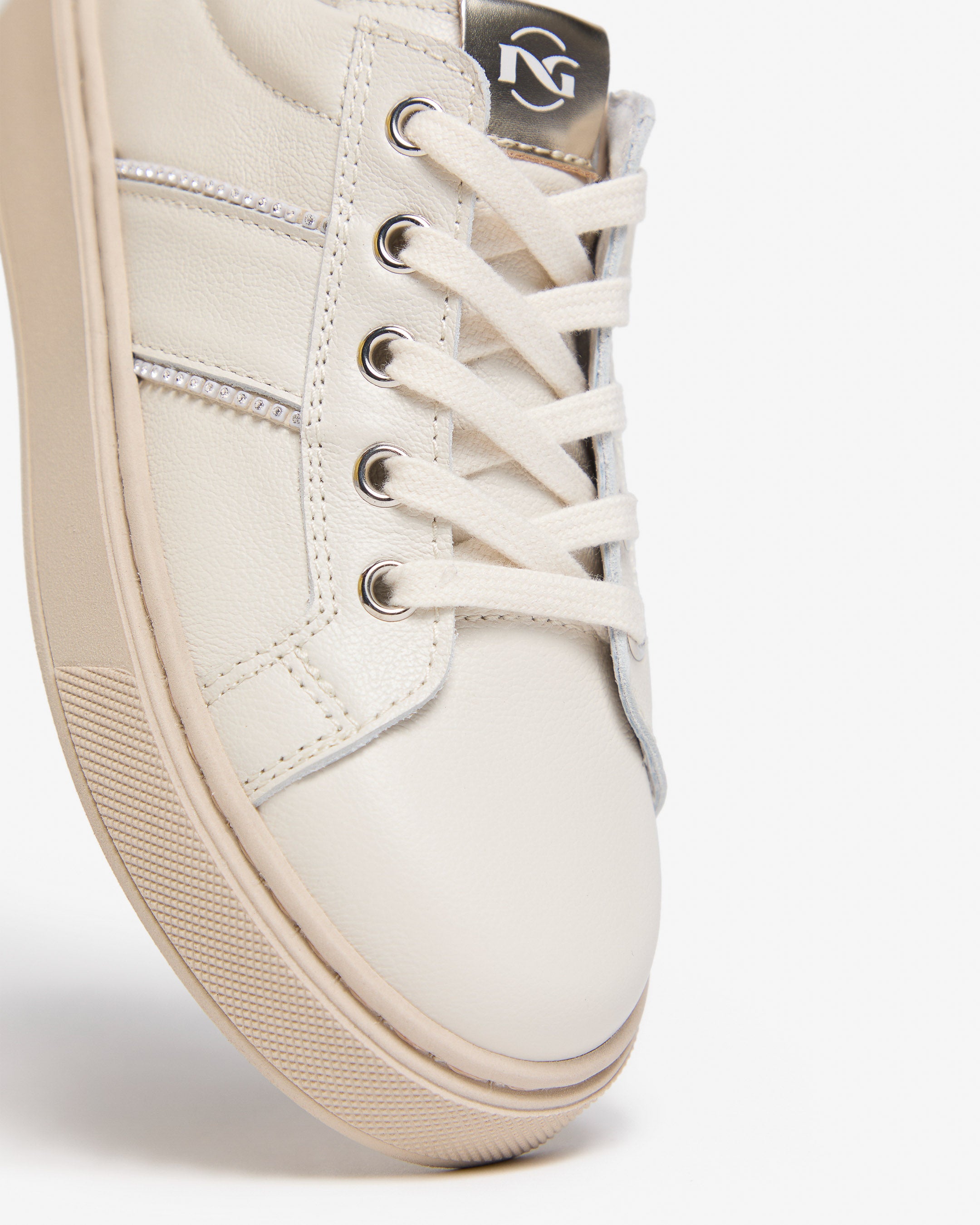 NeroGiardini Sneakers Fille Cuir Semelle Légère