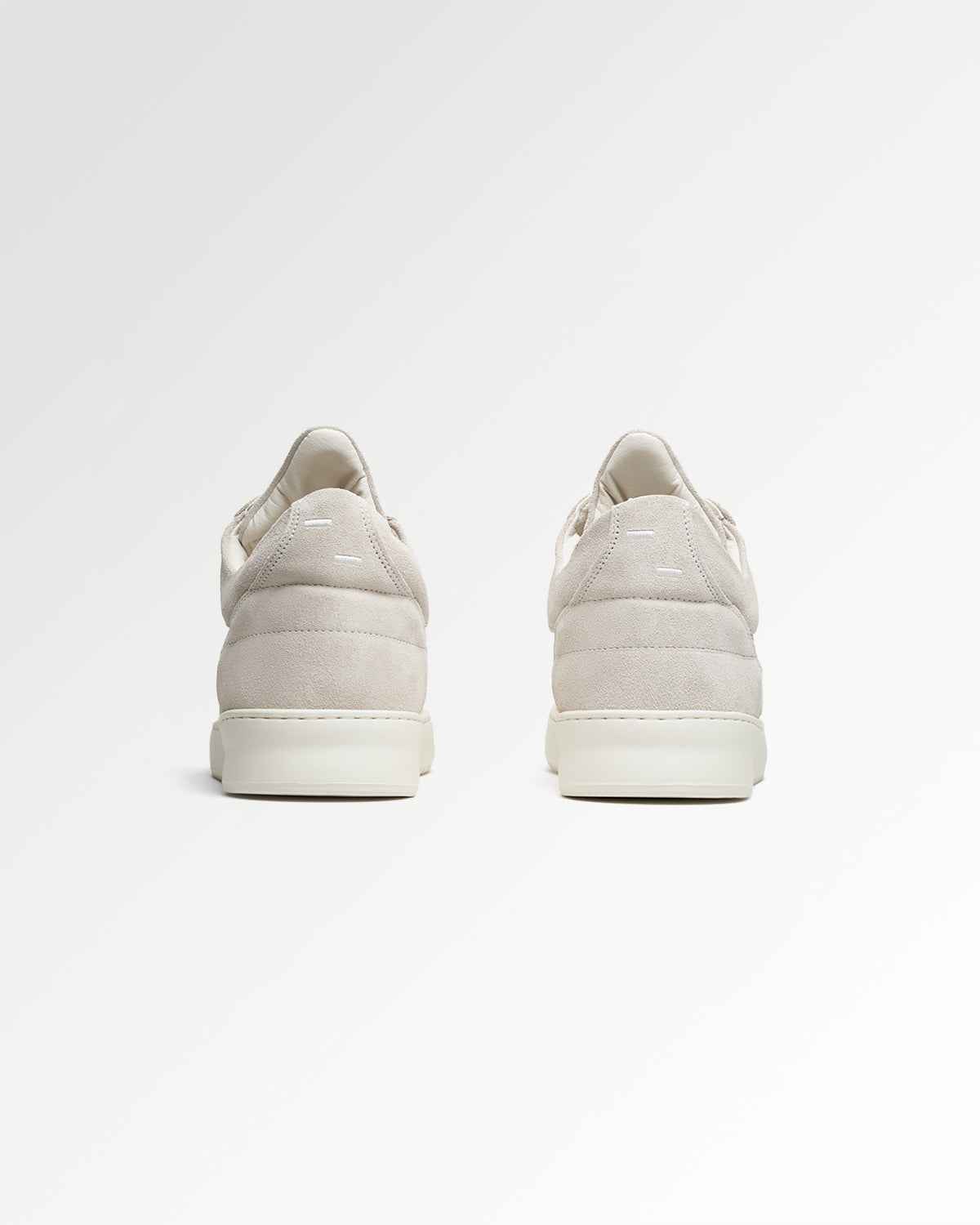 Filling Pieces Low Top Suede Organic baskets blanc cassé suède