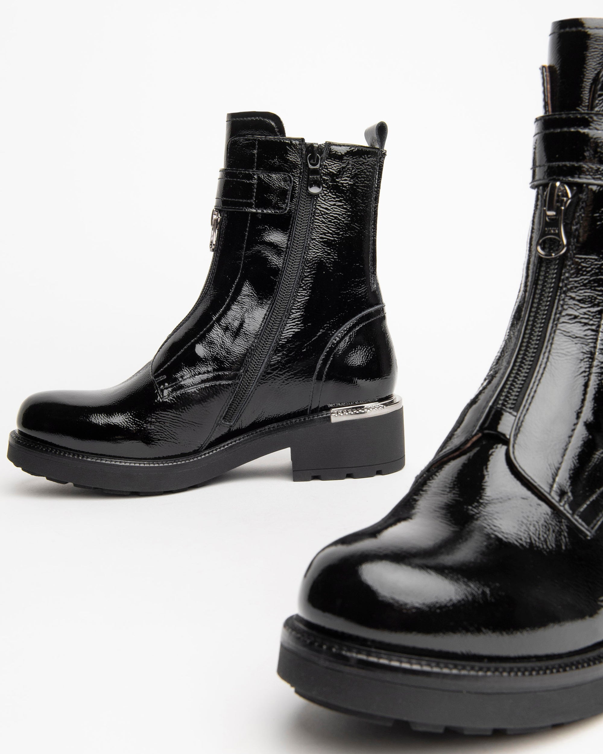 NeroGiardini Bottines bottines vernis talon 4 cm 35-41