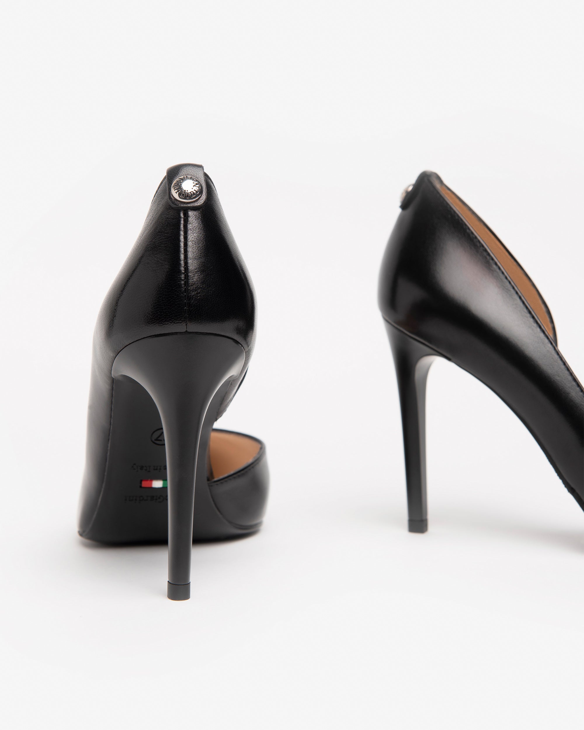 Nerogiardini Escarpins cuir noir talon 95 mm femme