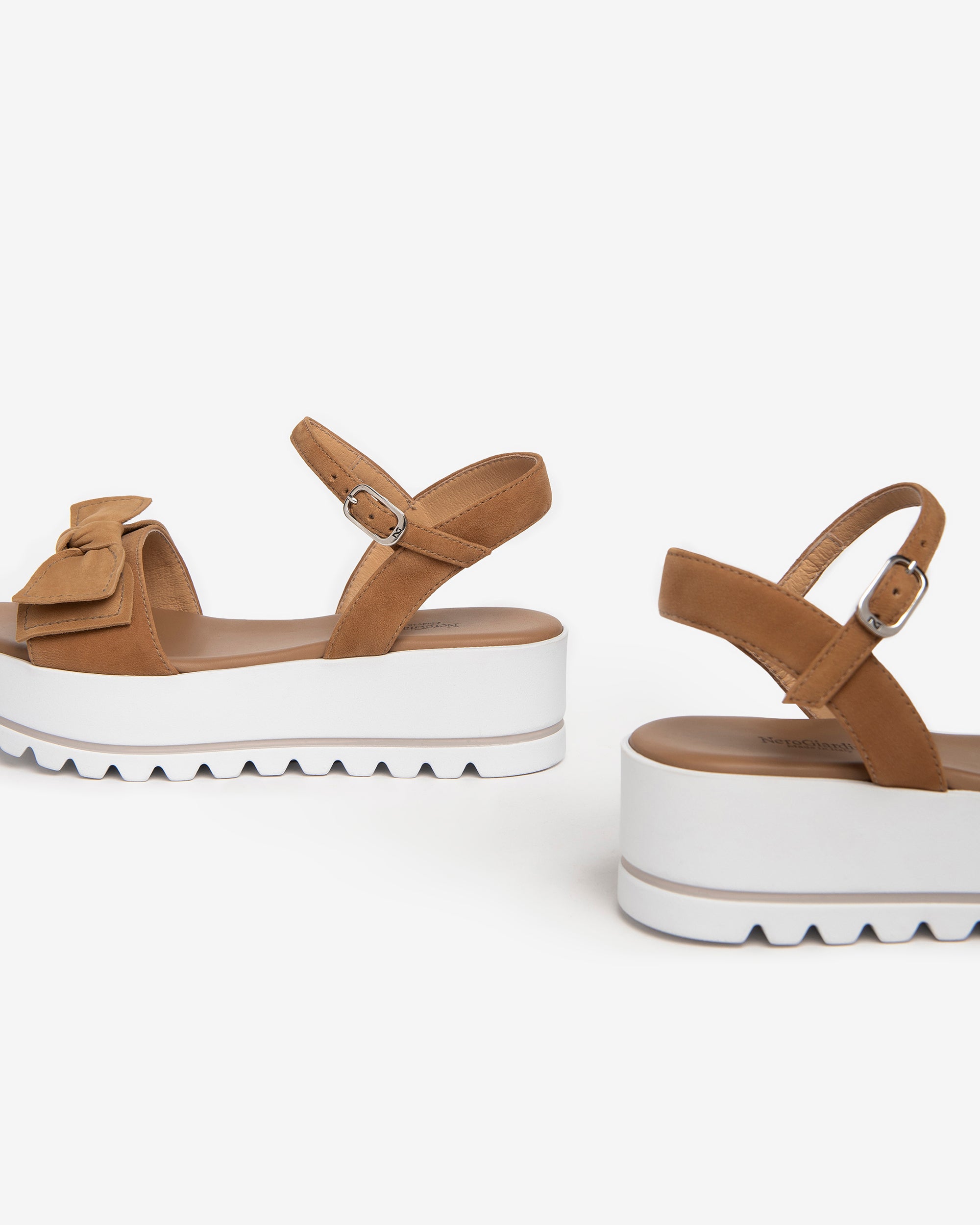 NeroGiardini Sandales Femme Cuir Velours 35-41