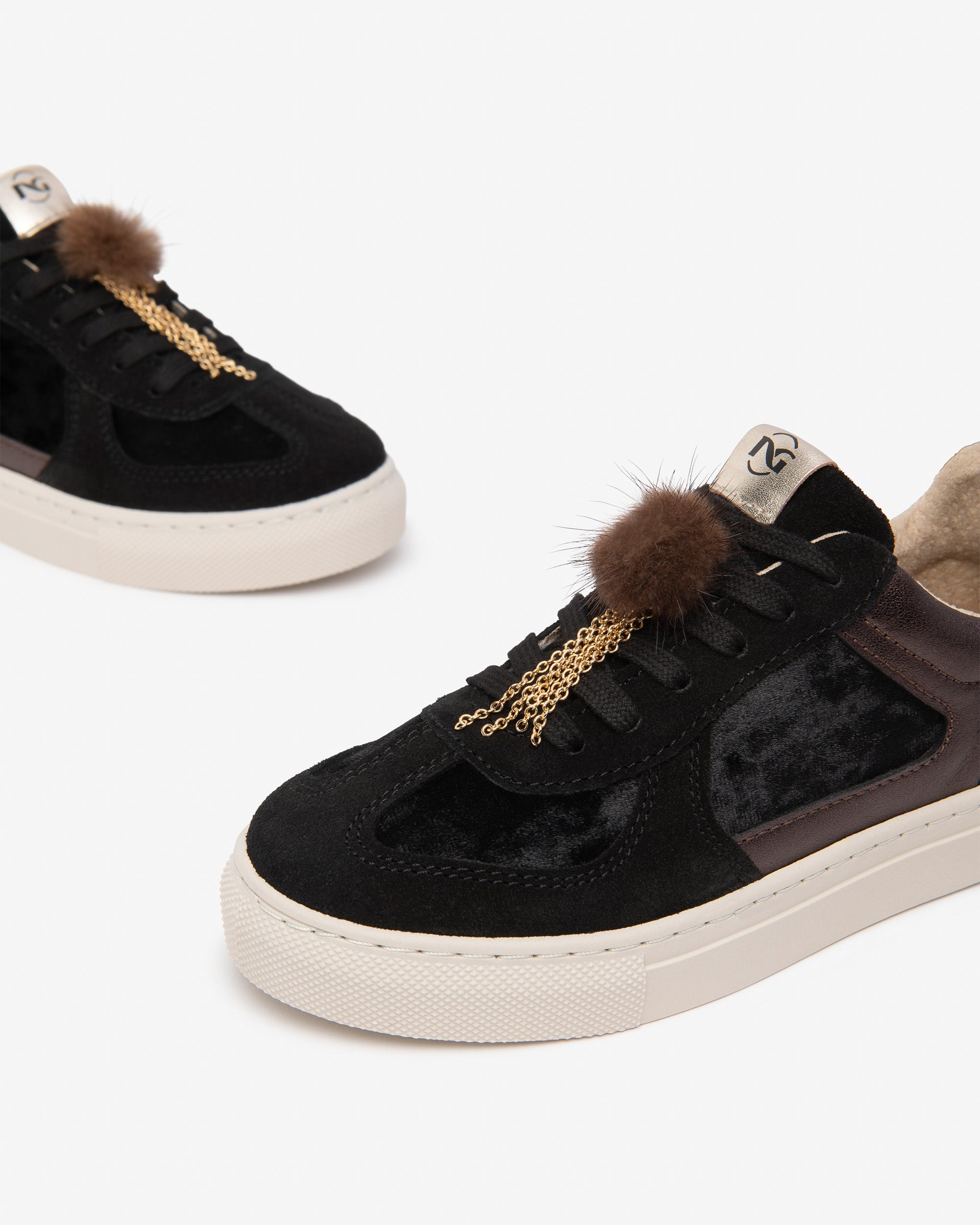 NeroGiardini Sneakers Fille Cuir Velours 30-39 Pompon