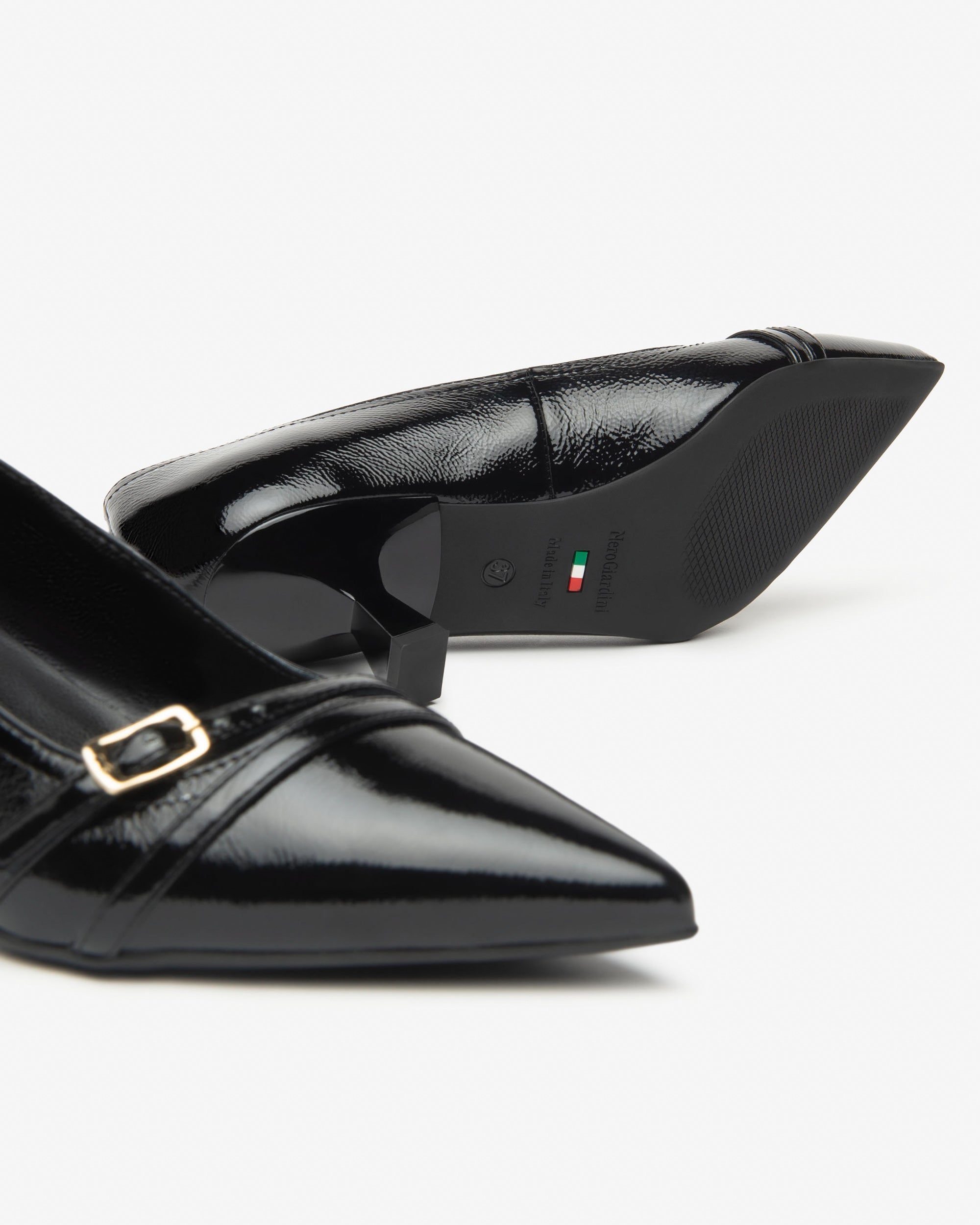 Nerogiardini Escarpins Vernis Femme Pumps Cérémonie