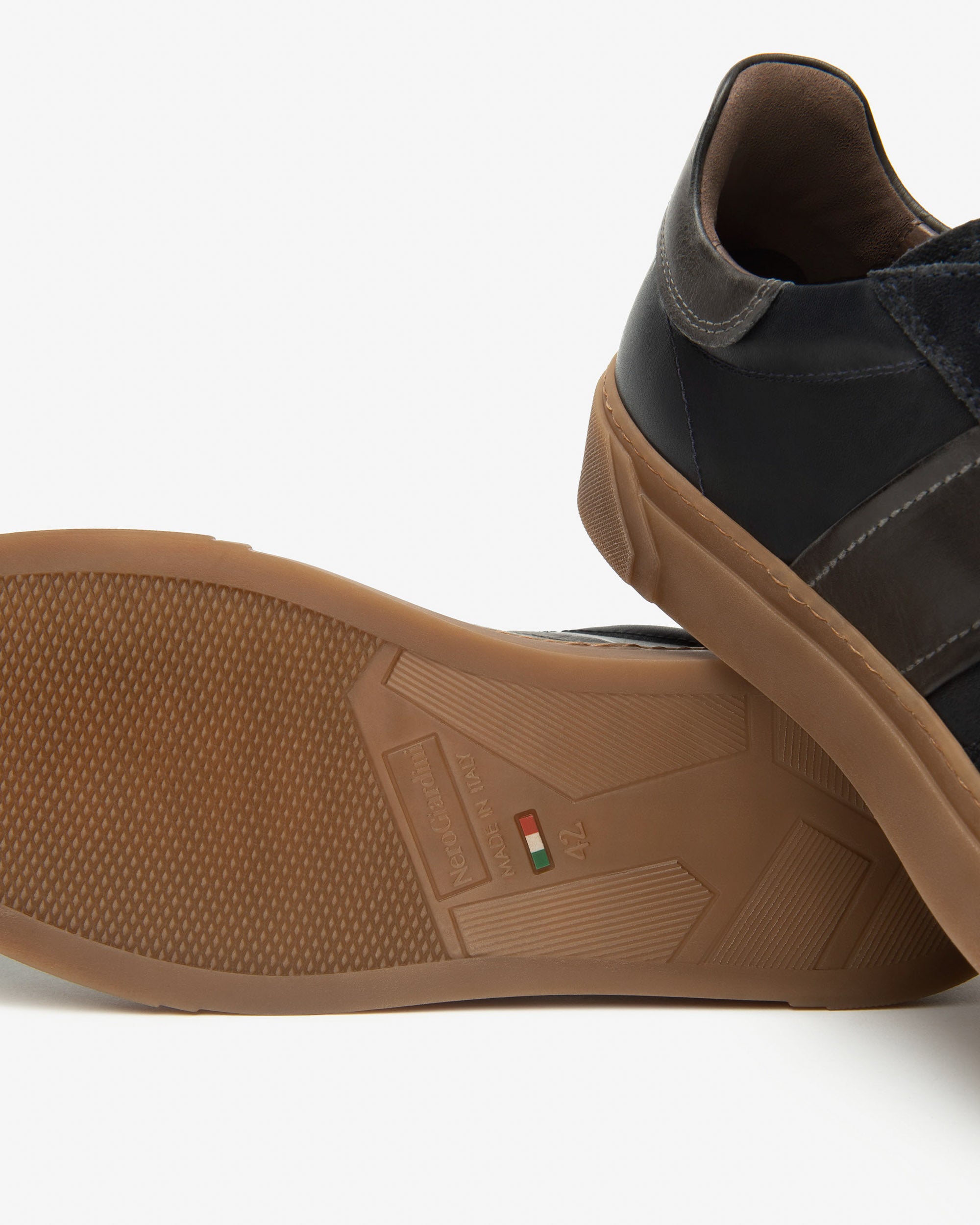 NeroGiardini Sneakers Homme Cuir Velours Memory