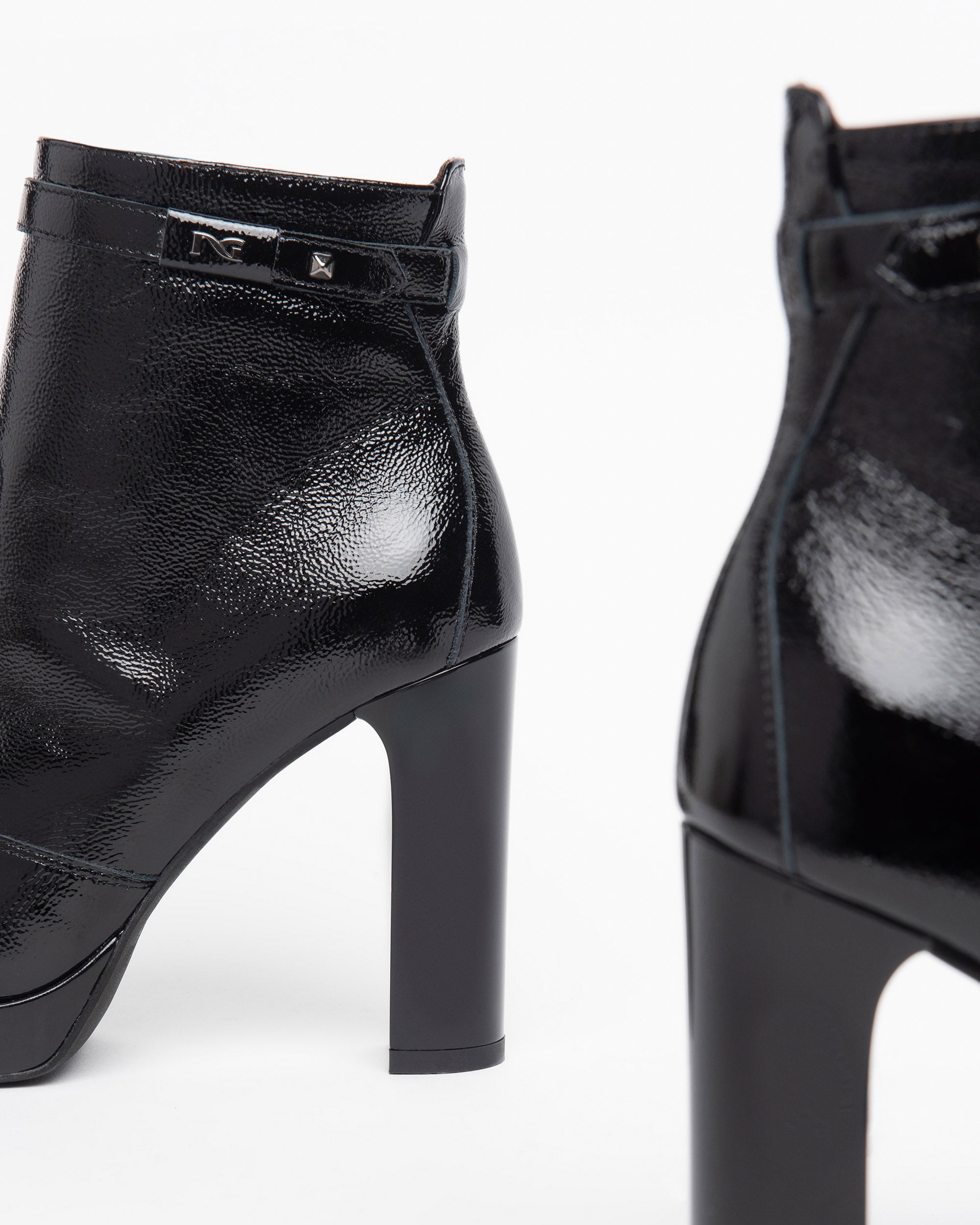 NeroGiardini Bottines boots femme cuir automne-hiver