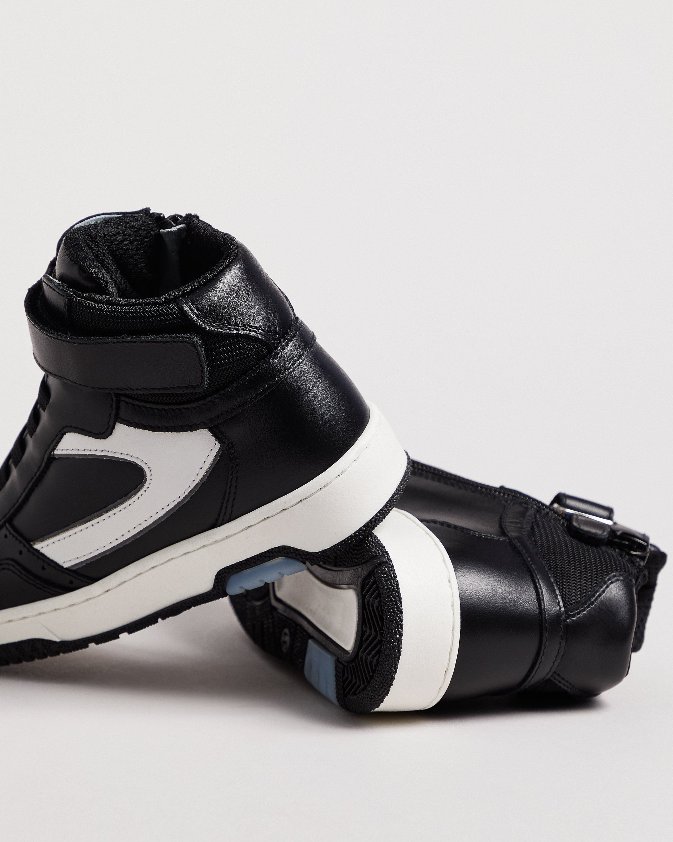 NeroGiardini Sneakers Teen Garçon Cuir Semelle Légère