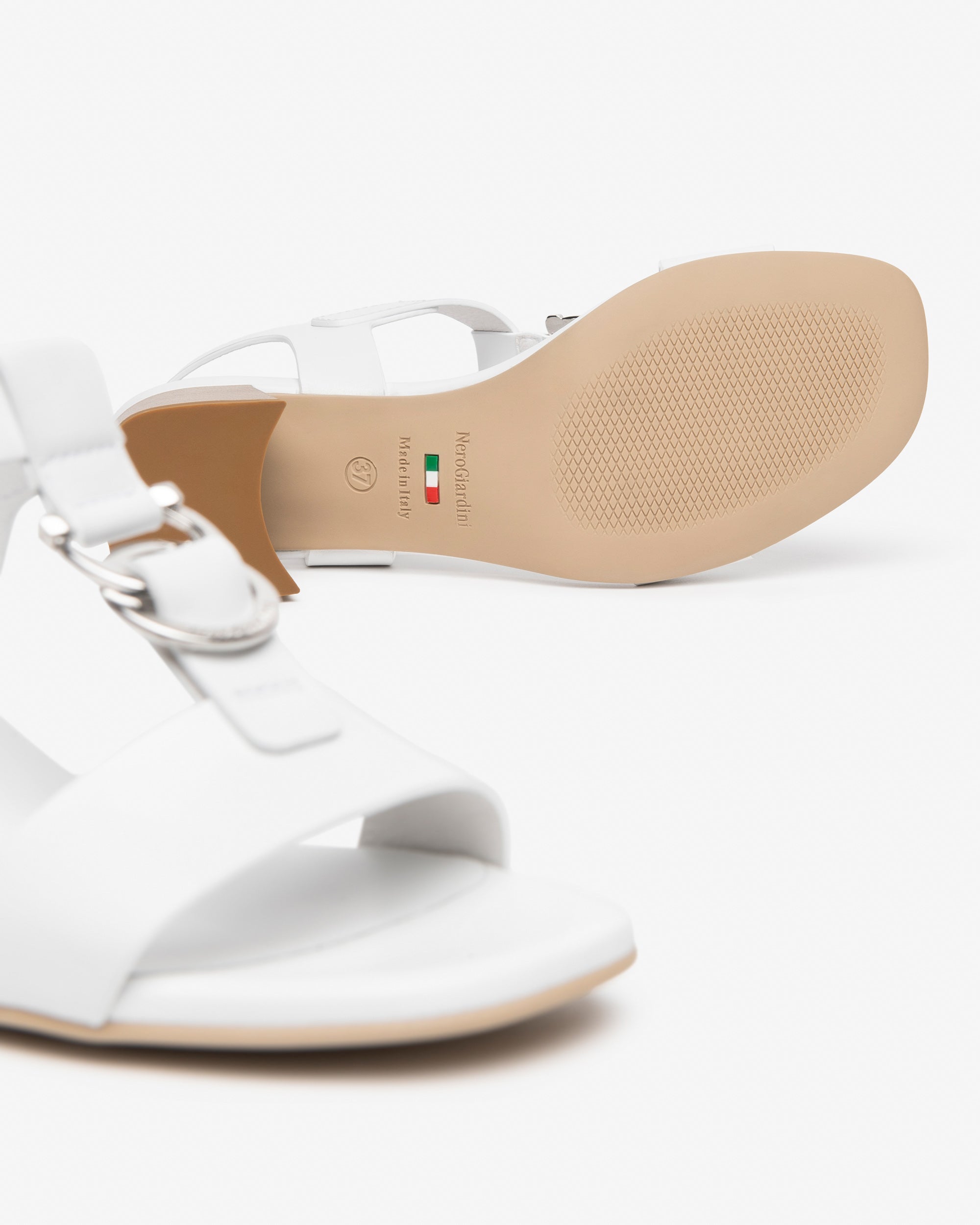 NeroGiardini Sandales Femme Cuir Été Confort