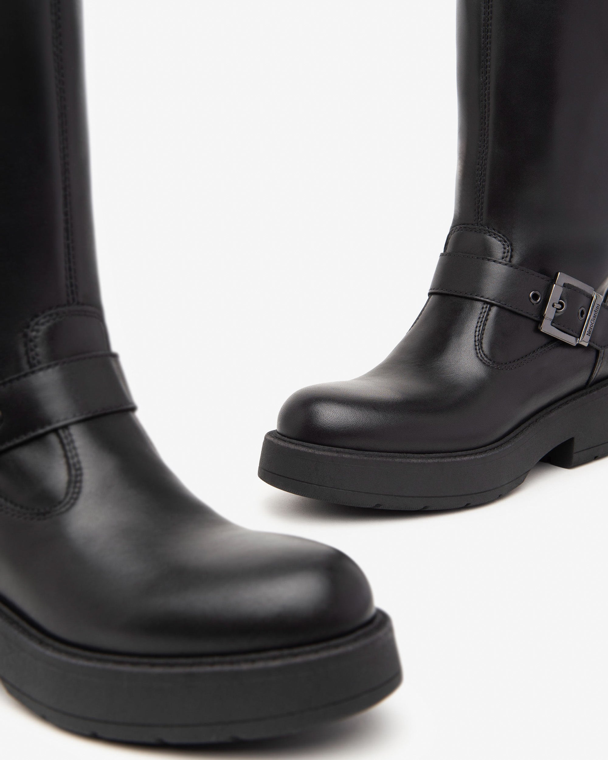 NeroGiardini Bottes bottes cuir femme 35 confort
