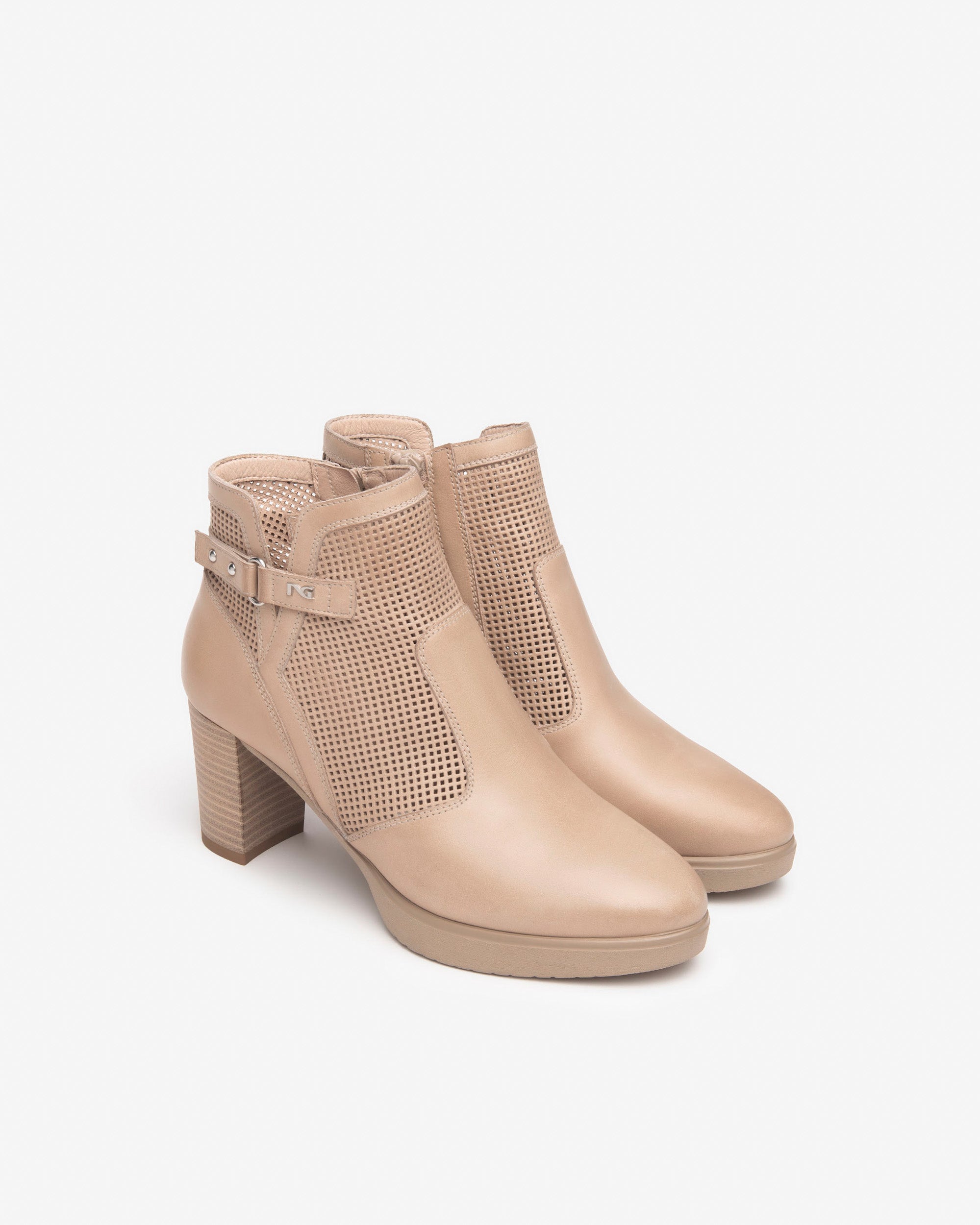 Nerogiardini Bottines bottines cuir femme ville