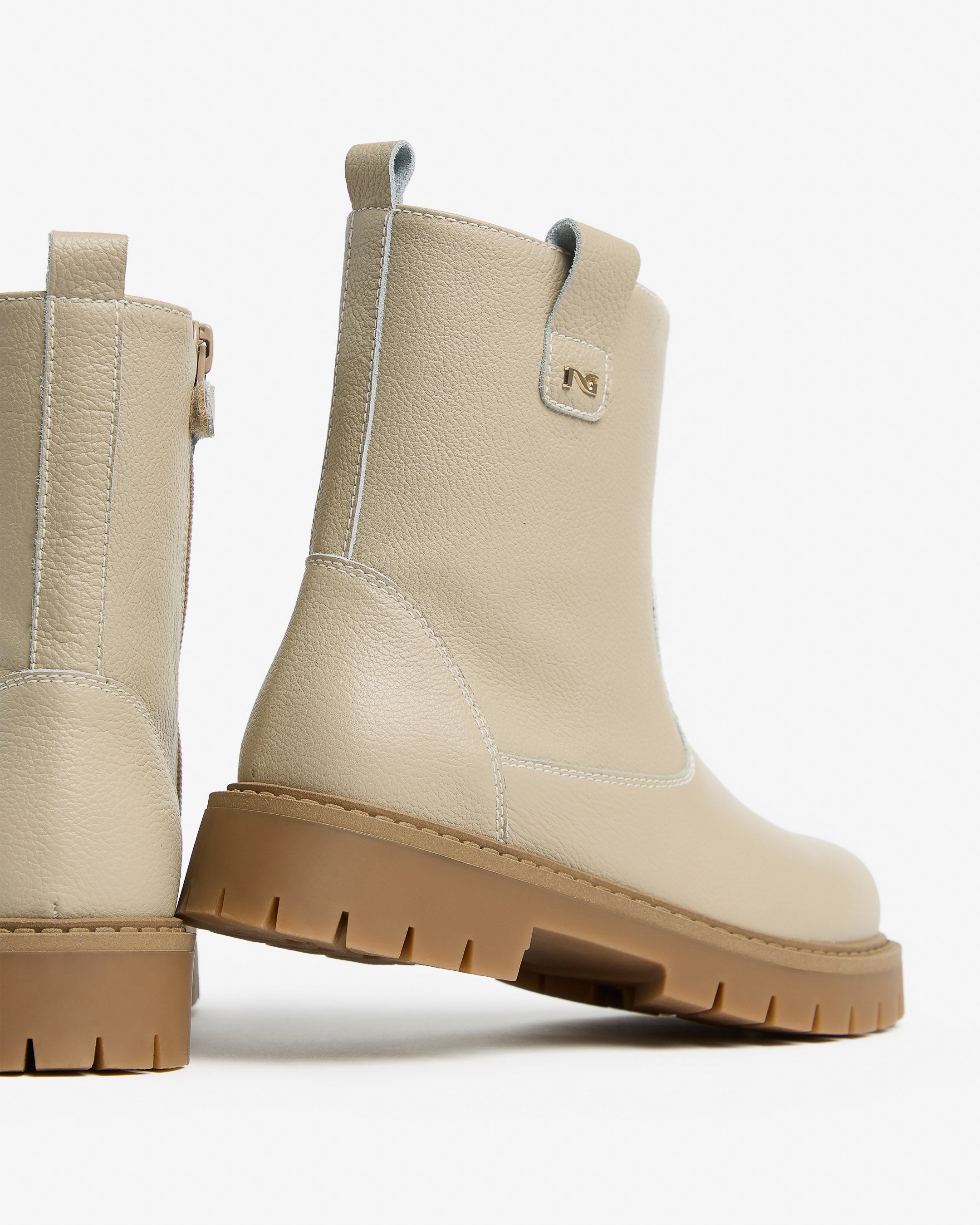 NeroGiardini Bottines Teen Bottines Cuir Fille 35