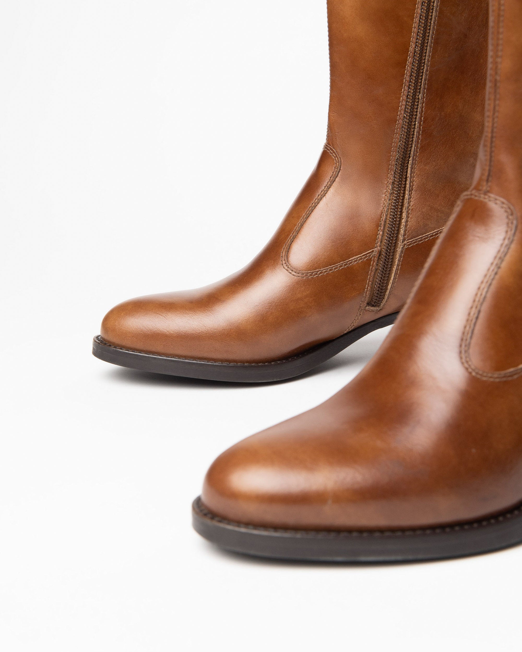 NeroGiardini Bottes Femme Cuir Talon 40mm Zip Arrière