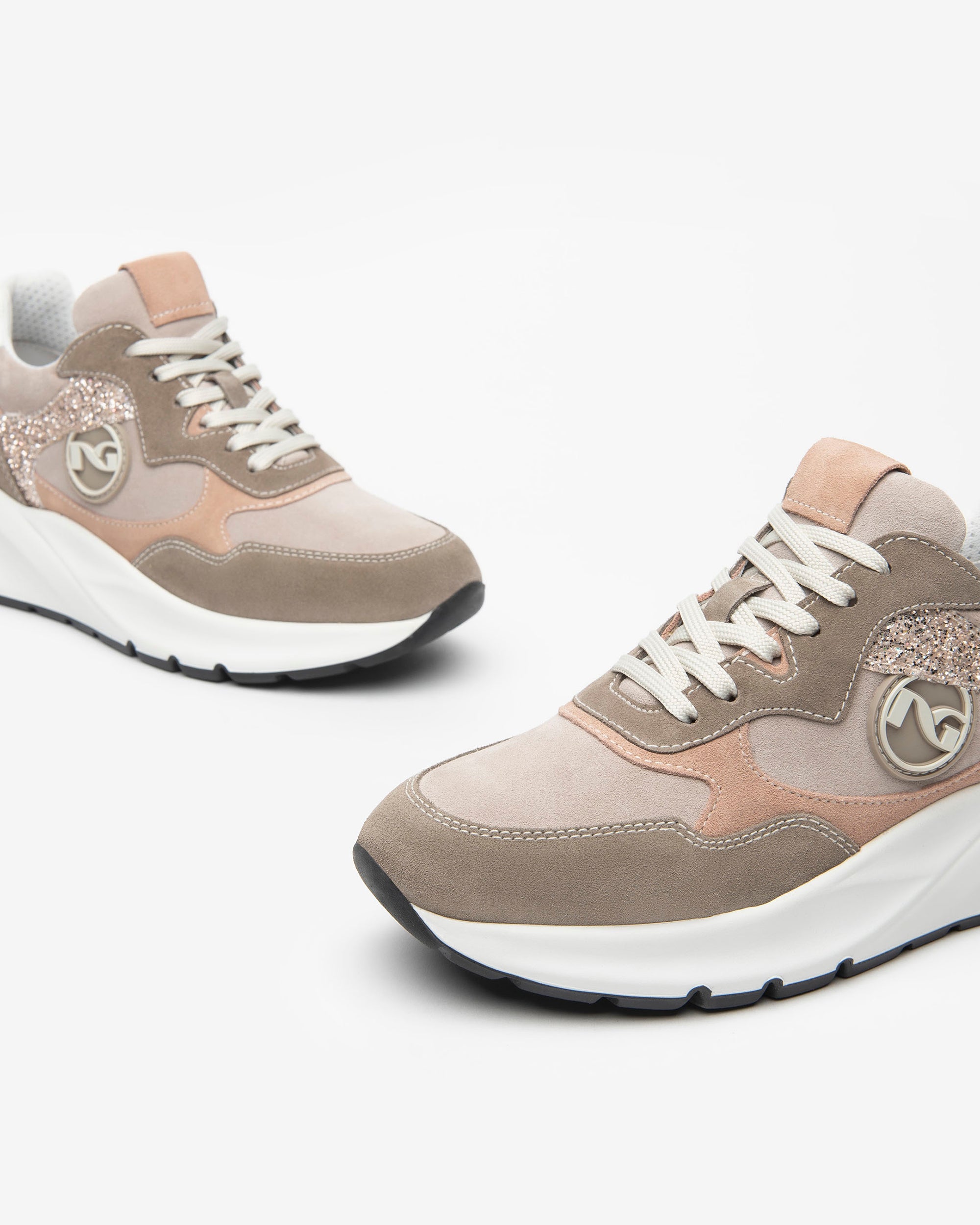 NeroGiardini Sneakers Femme Daim Cuir Tissu