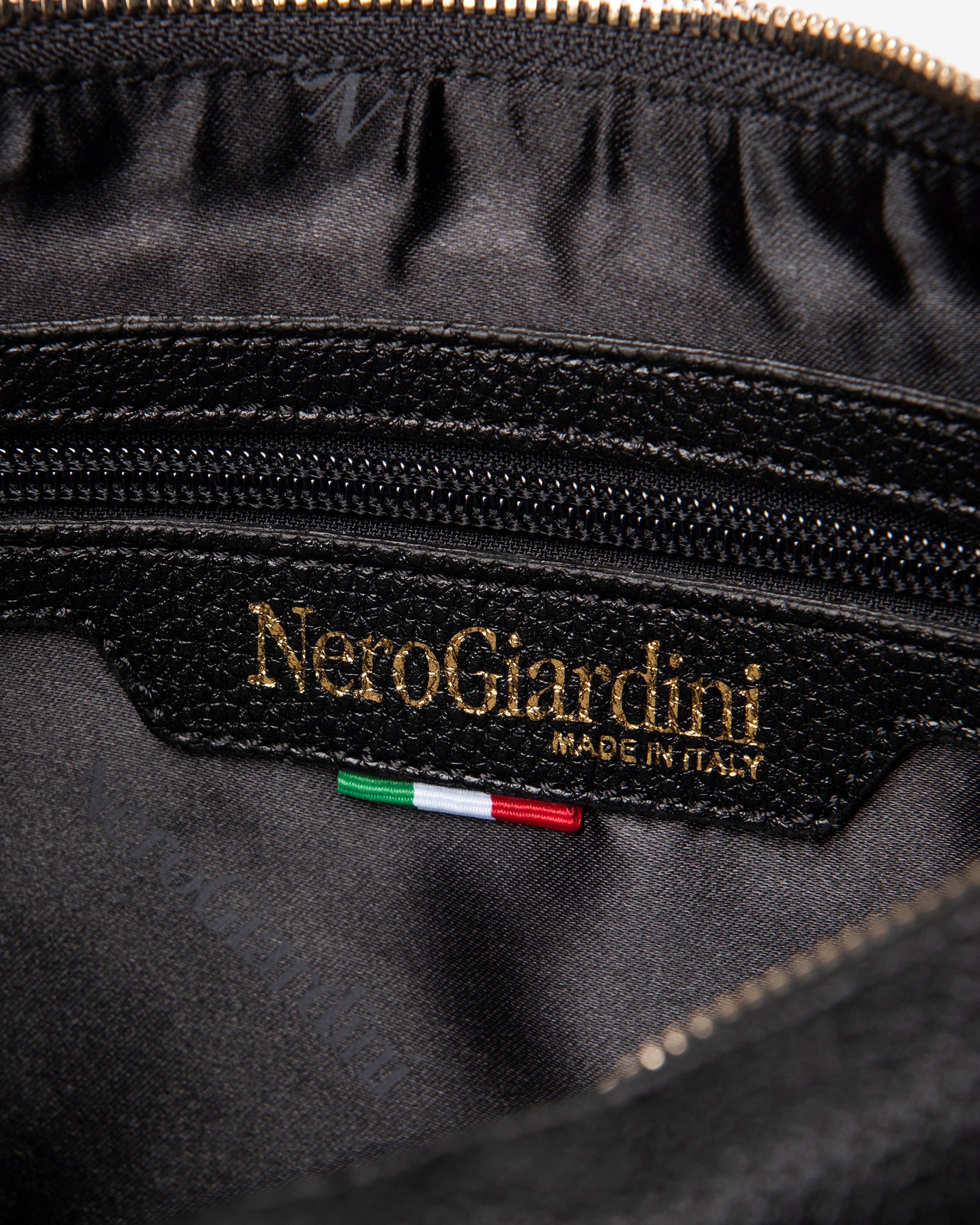 NeroGiardini Sacs Besace Femme Matière Technique PZ