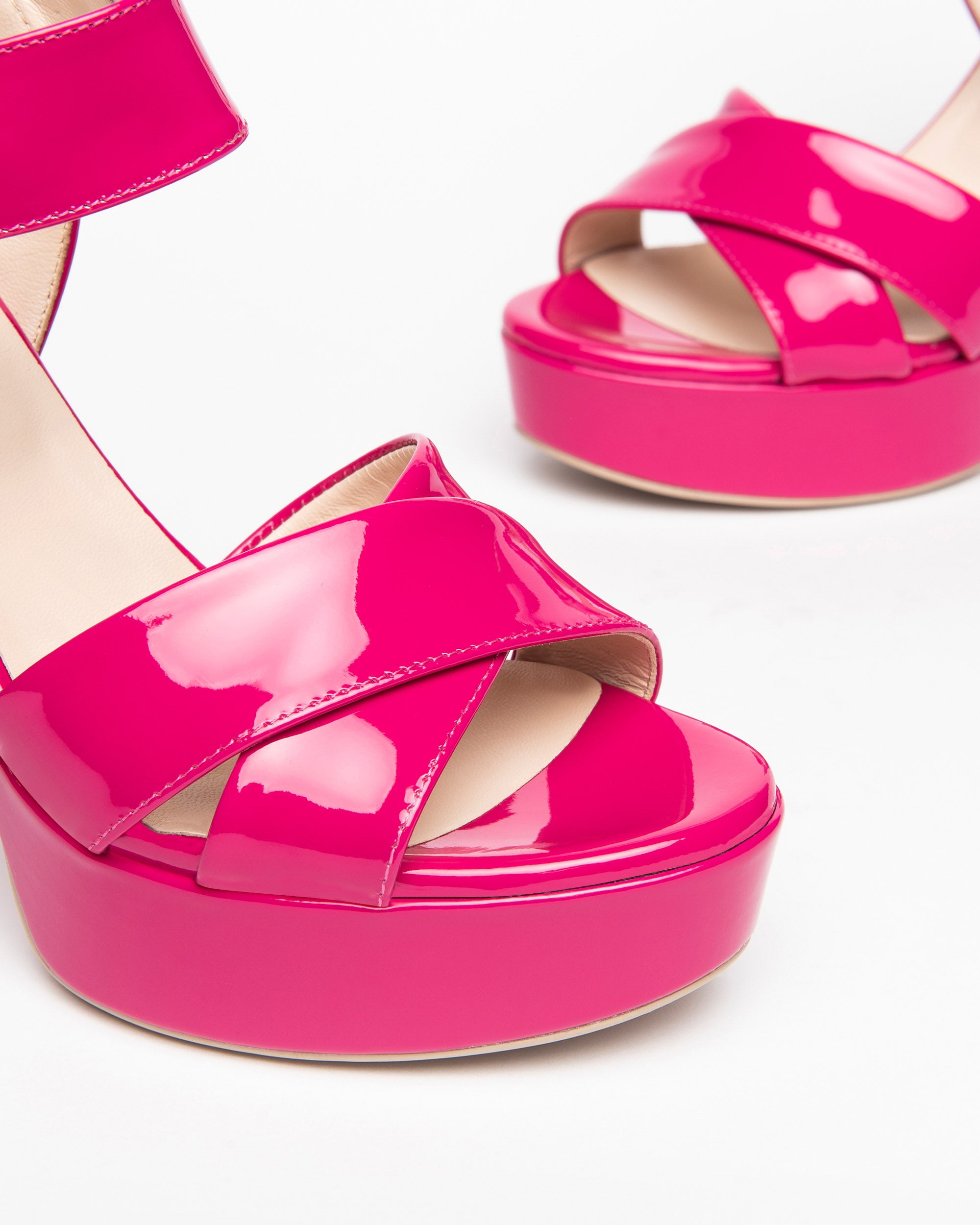 Nerogiardini Sandales Femme Vernis 38