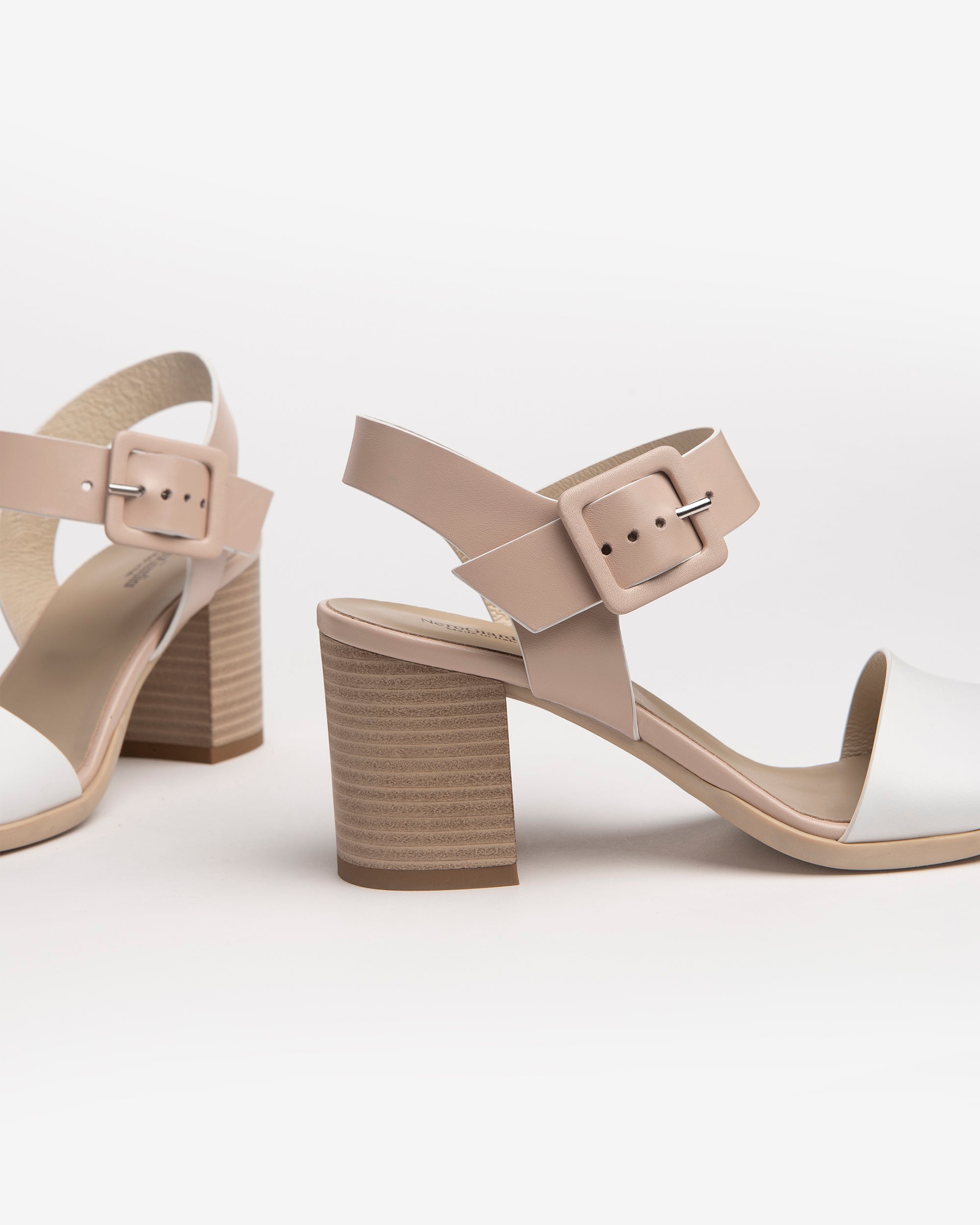 Nerogiardini Sandales sandales cuir femme minimalistes