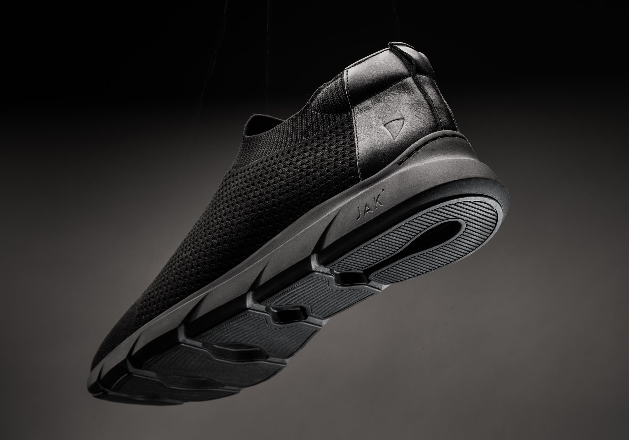 JAK Python Black baskets maille noire