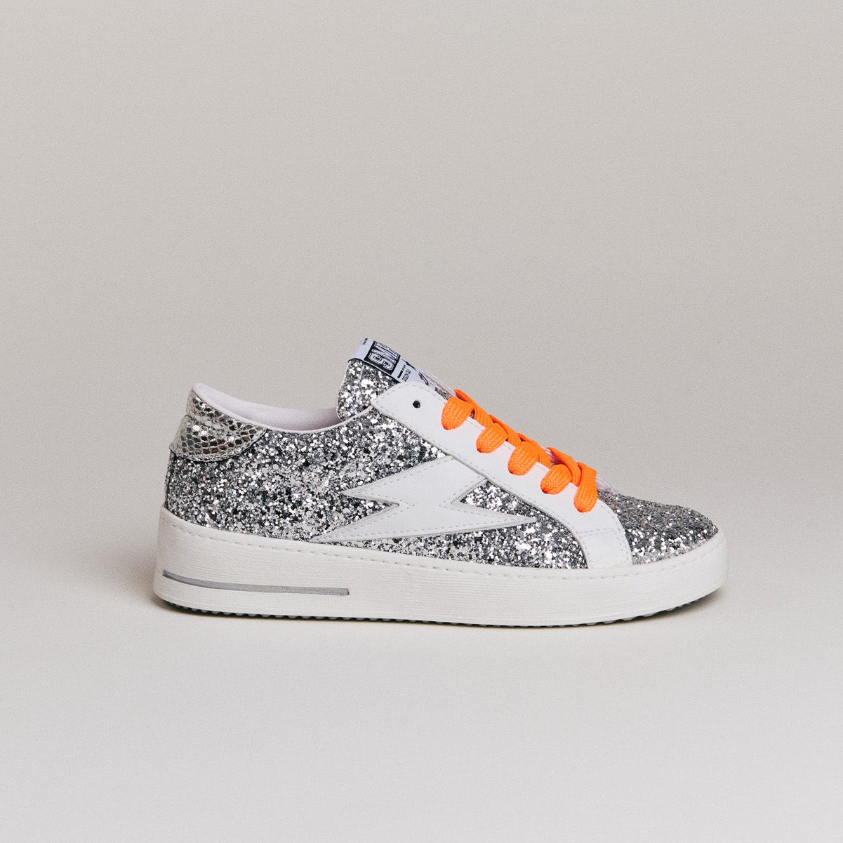 Semerdjian Maya D598 baskets argent python orange fluo