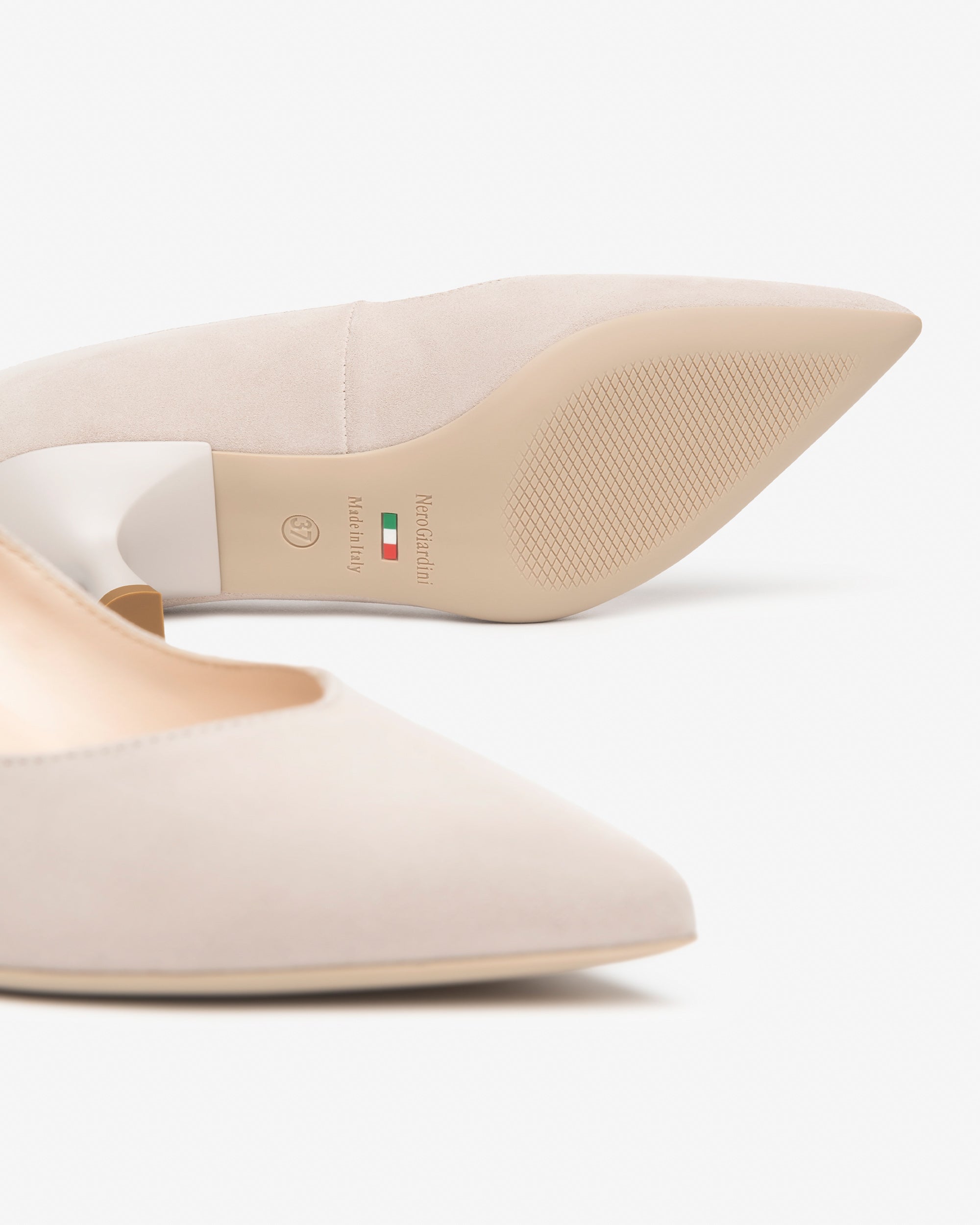 NeroGiardini Escarpins Femme Cuir Velours Décolleté