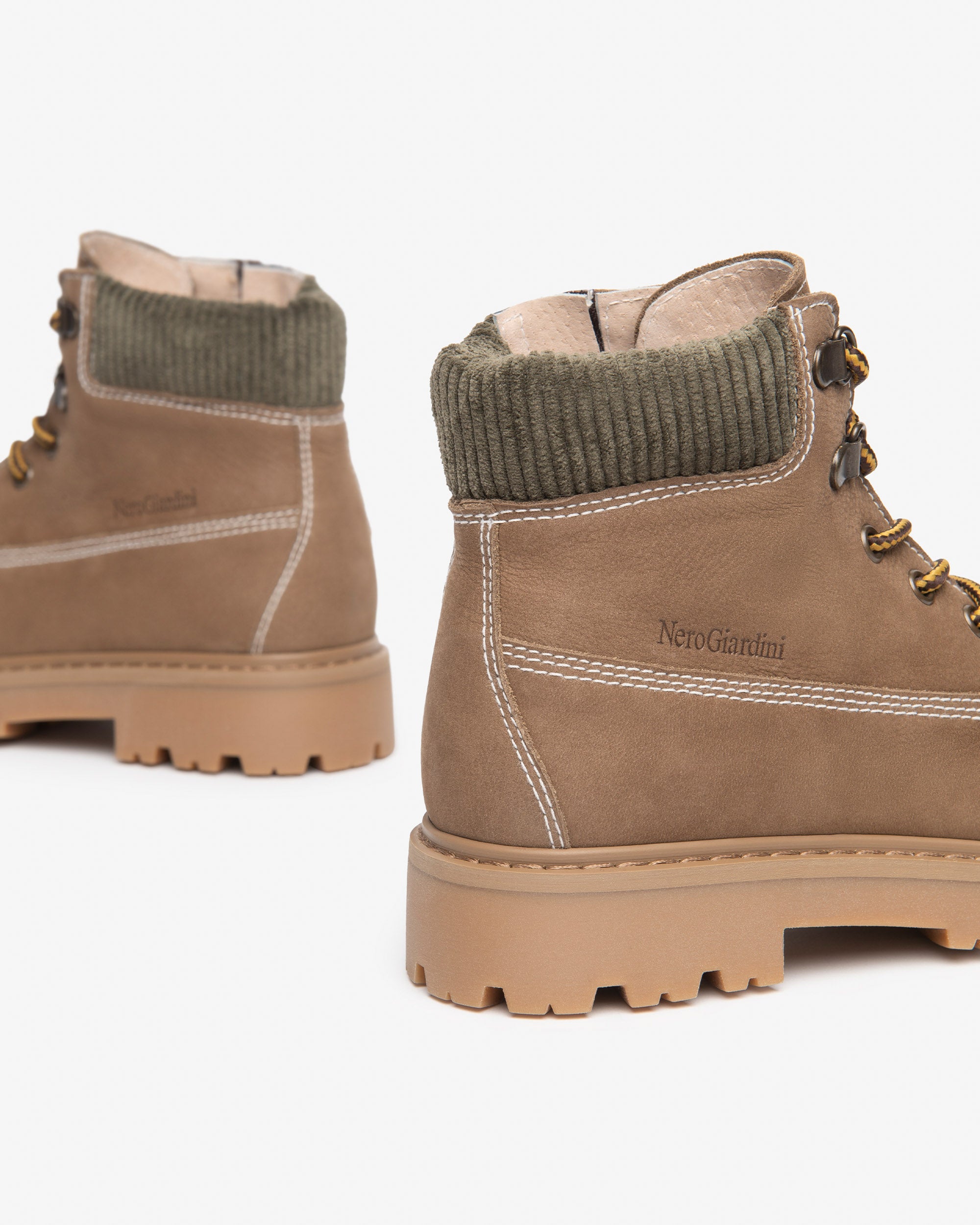 NeroGiardini Bottines Garçon Cuir Tissu Bottines Outdoor