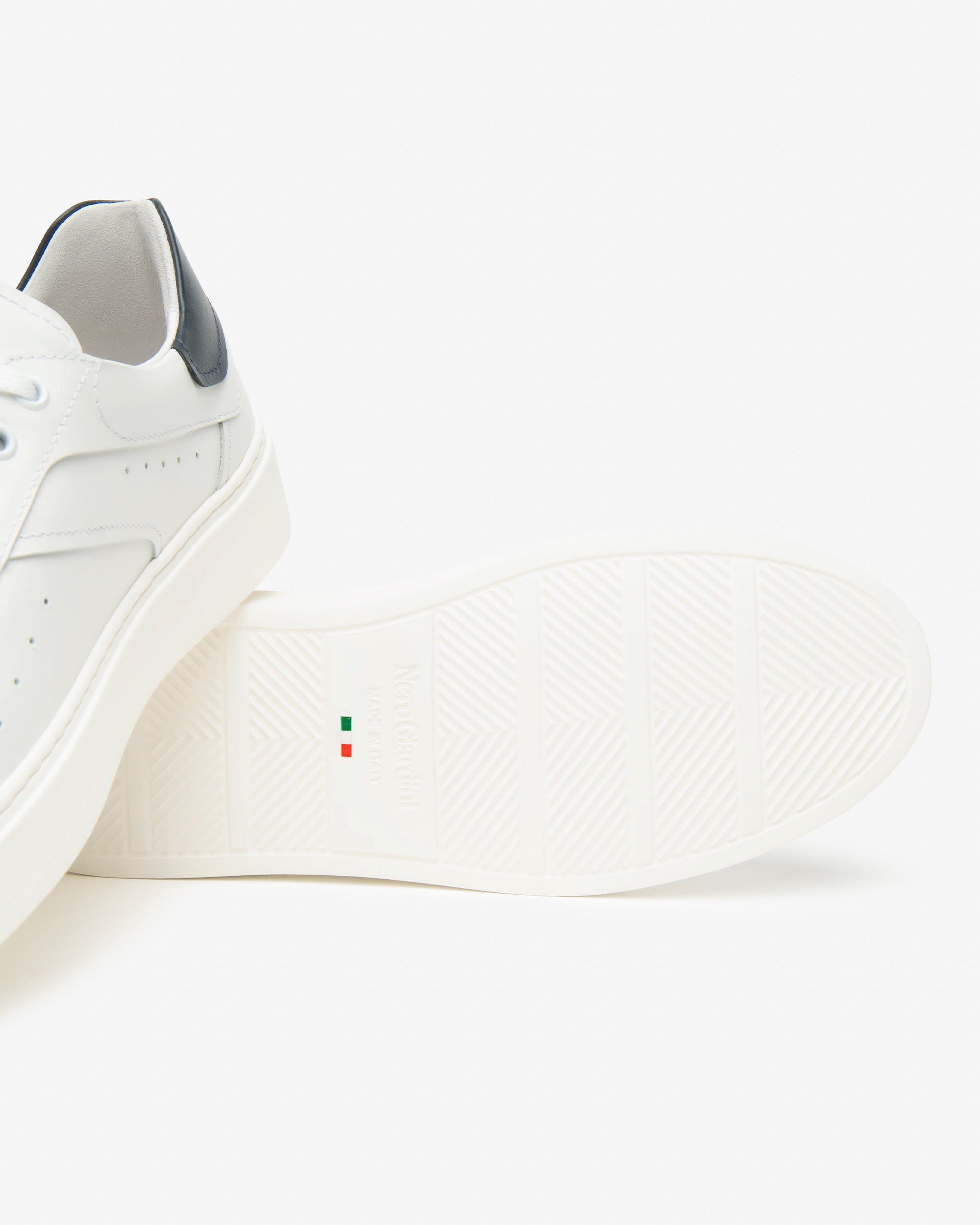 NeroGiardini Sneakers Homme en Cuir baskets ville confort