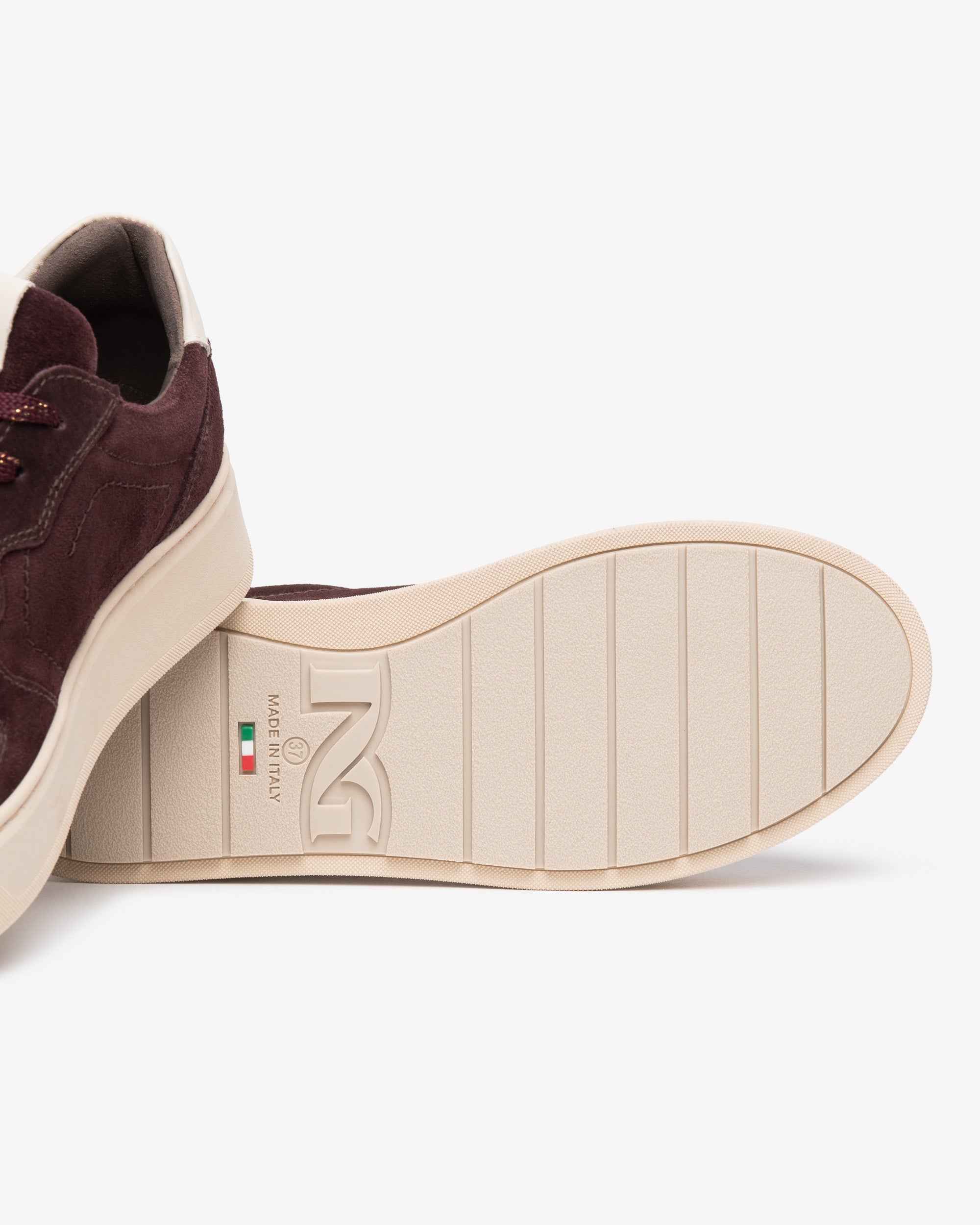NeroGiardini Sneakers sneakers femme daim semelle 40 mm