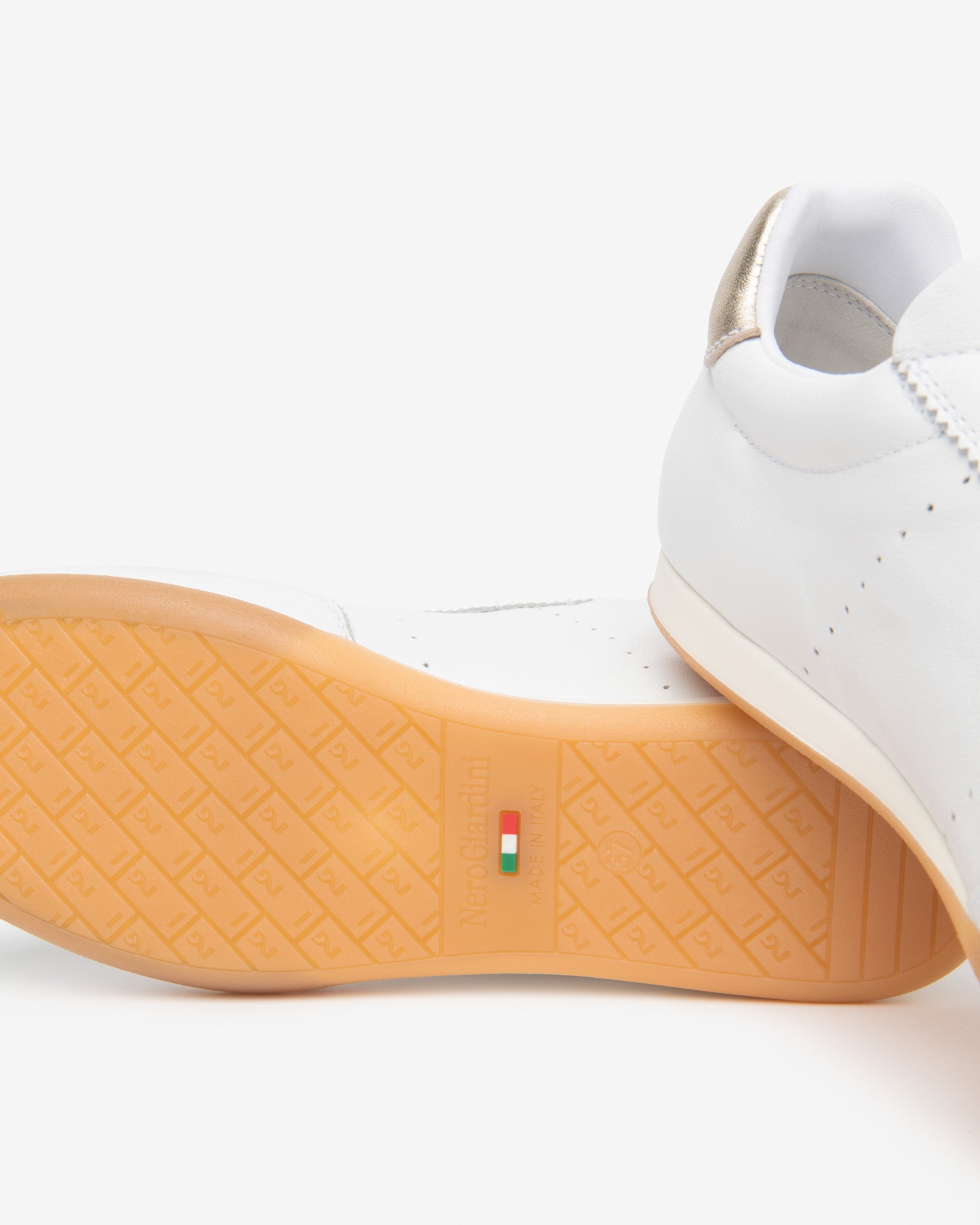 NeroGiardini Sneakers Baskets Femme Cuir